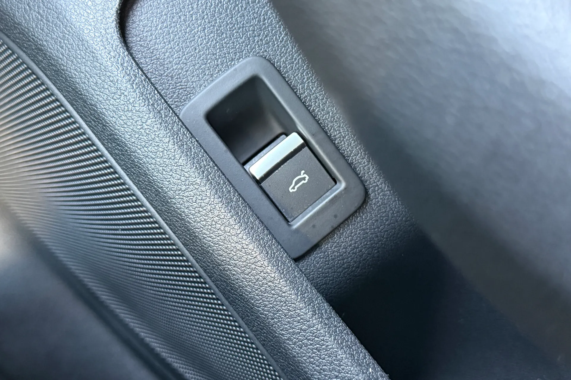Audi A5 thumbnail image number 20