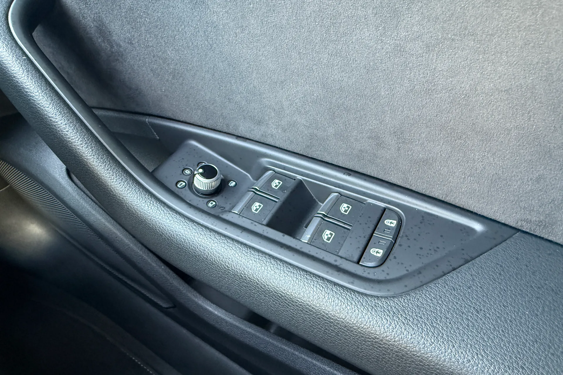 Audi A5 thumbnail image number 19