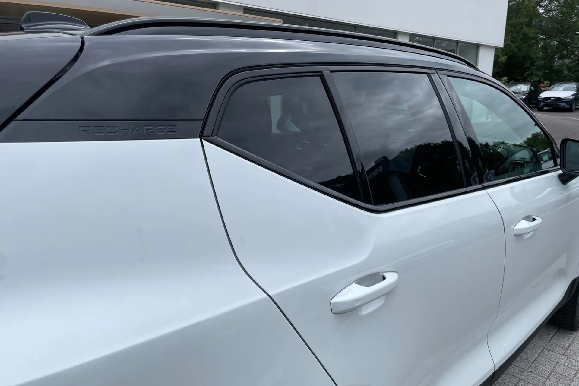 Volvo XC40 thumbnail image number 14