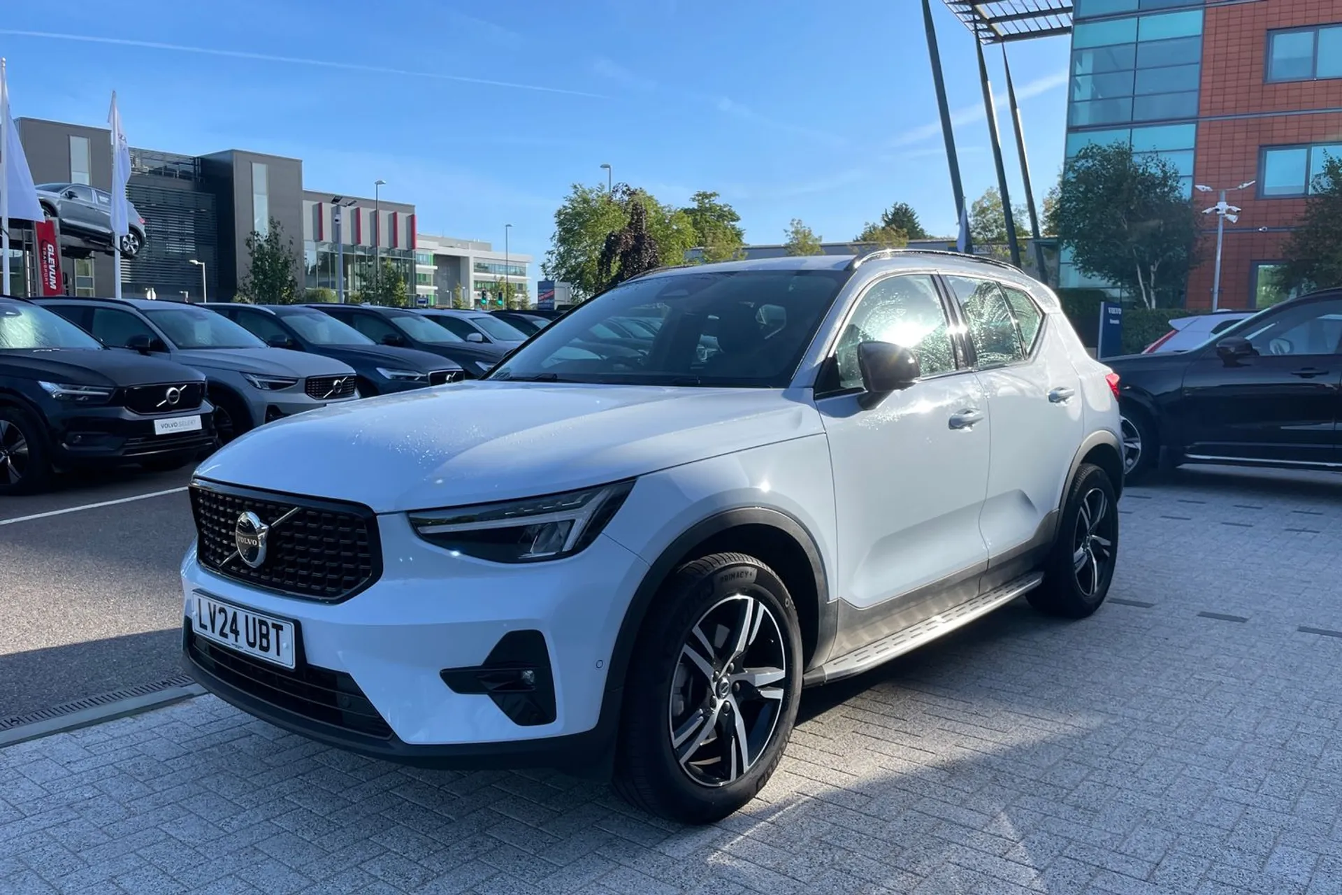 Volvo XC40 thumbnail image number 10