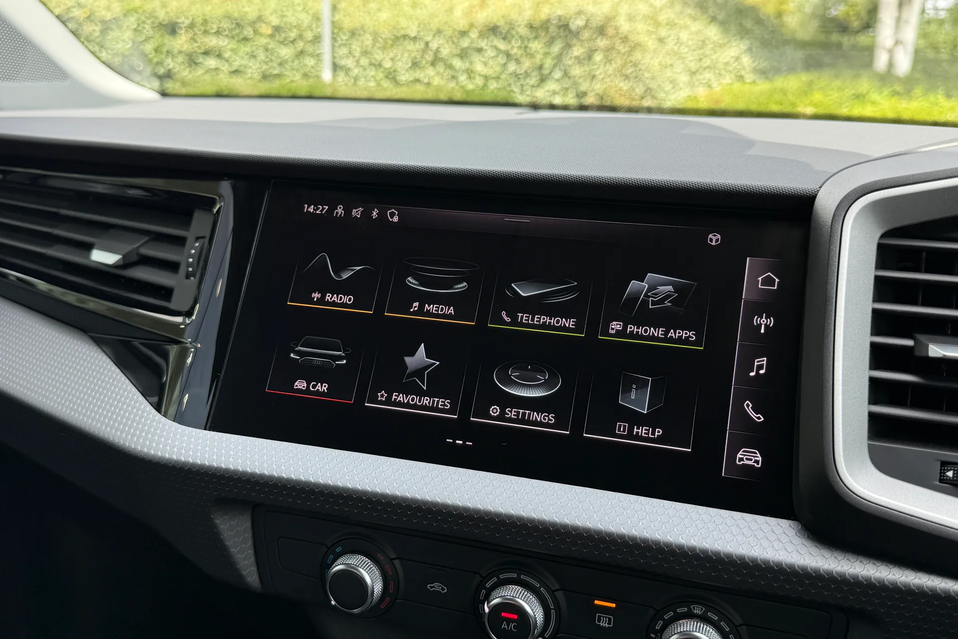 Audi A1 thumbnail image number 17