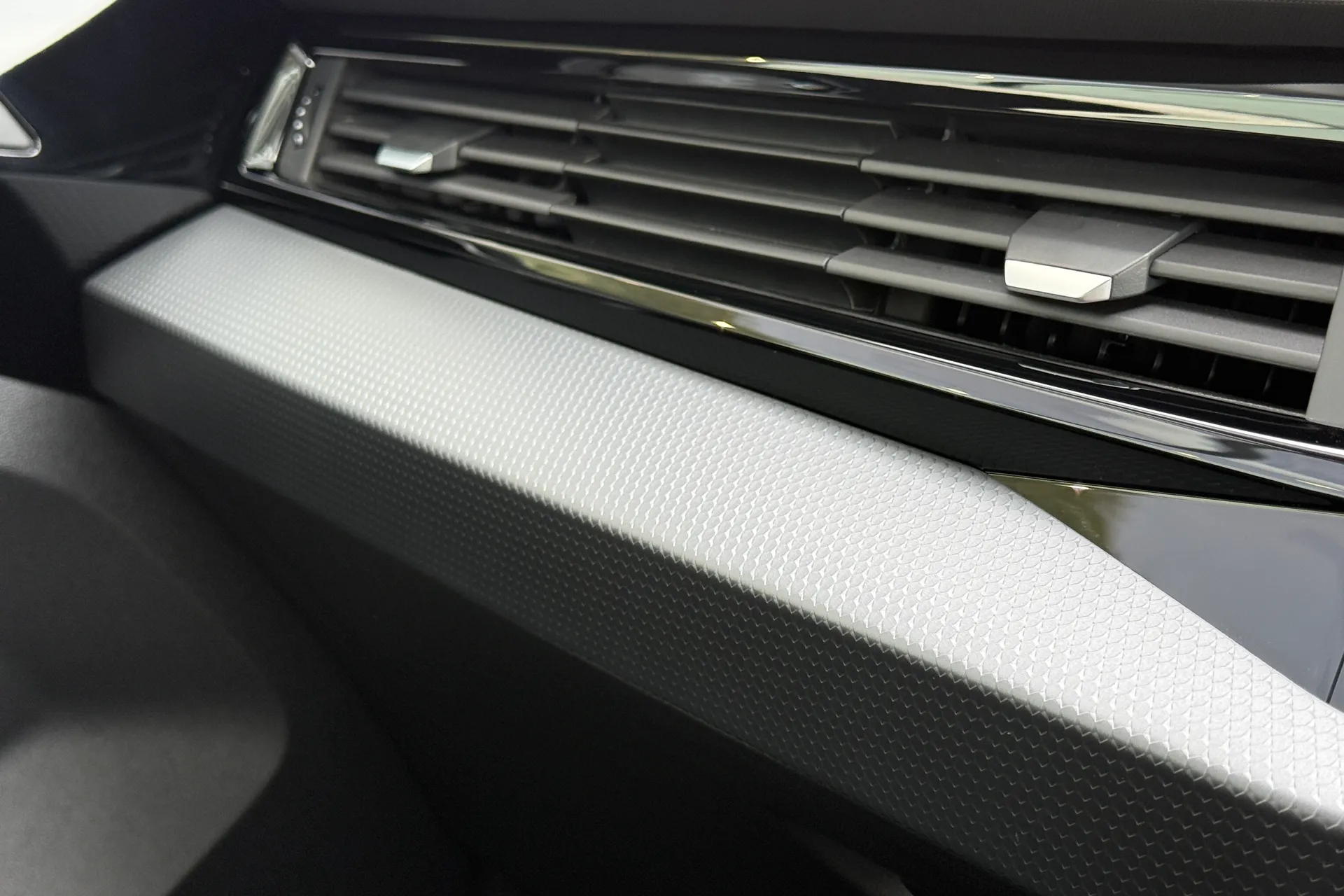Audi A1 thumbnail image number 40