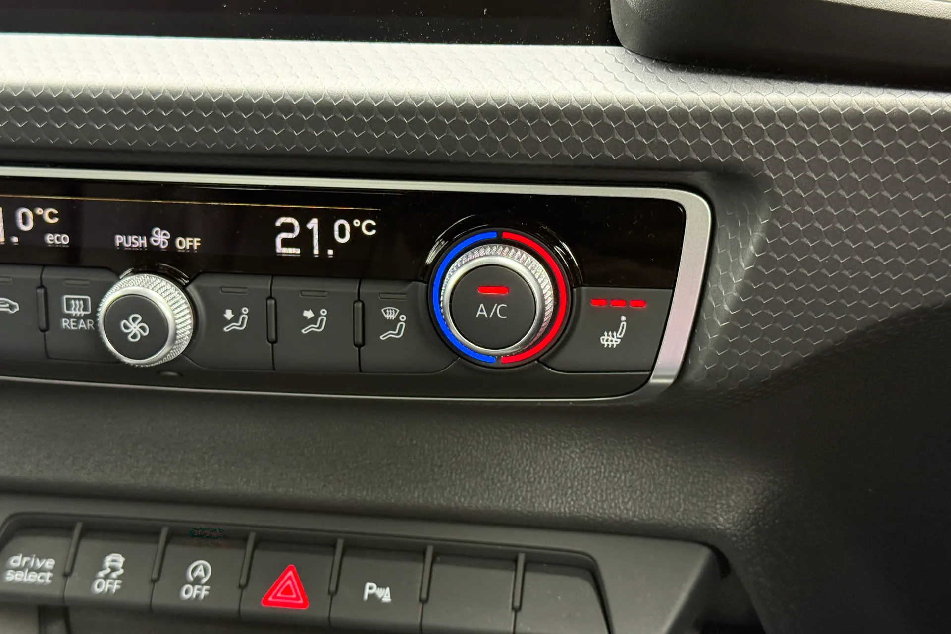 Audi A1 thumbnail image number 19