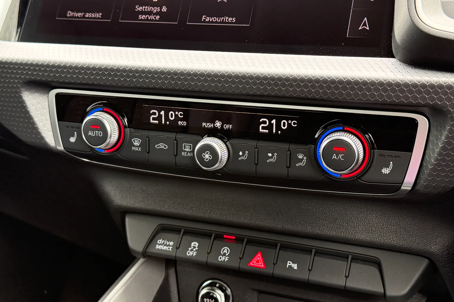 Audi A1 thumbnail image number 12
