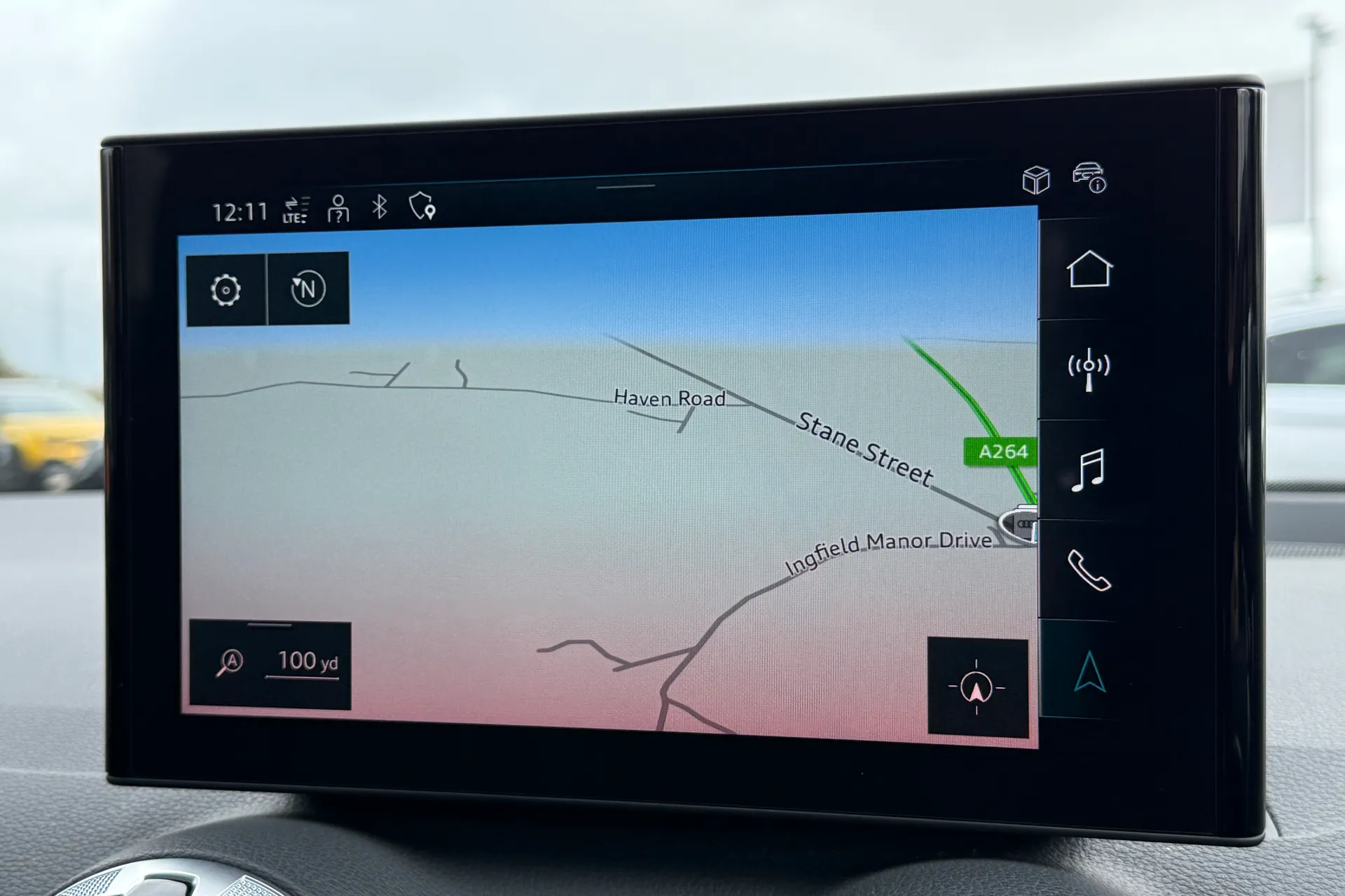 Audi Q2 thumbnail image number 5