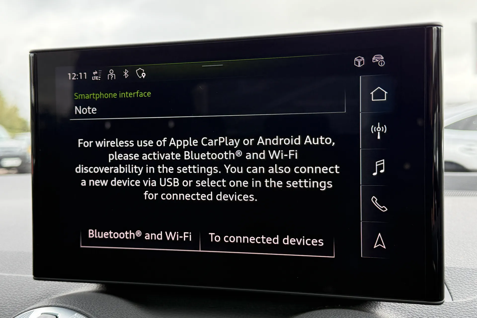 Audi Q2 thumbnail image number 11