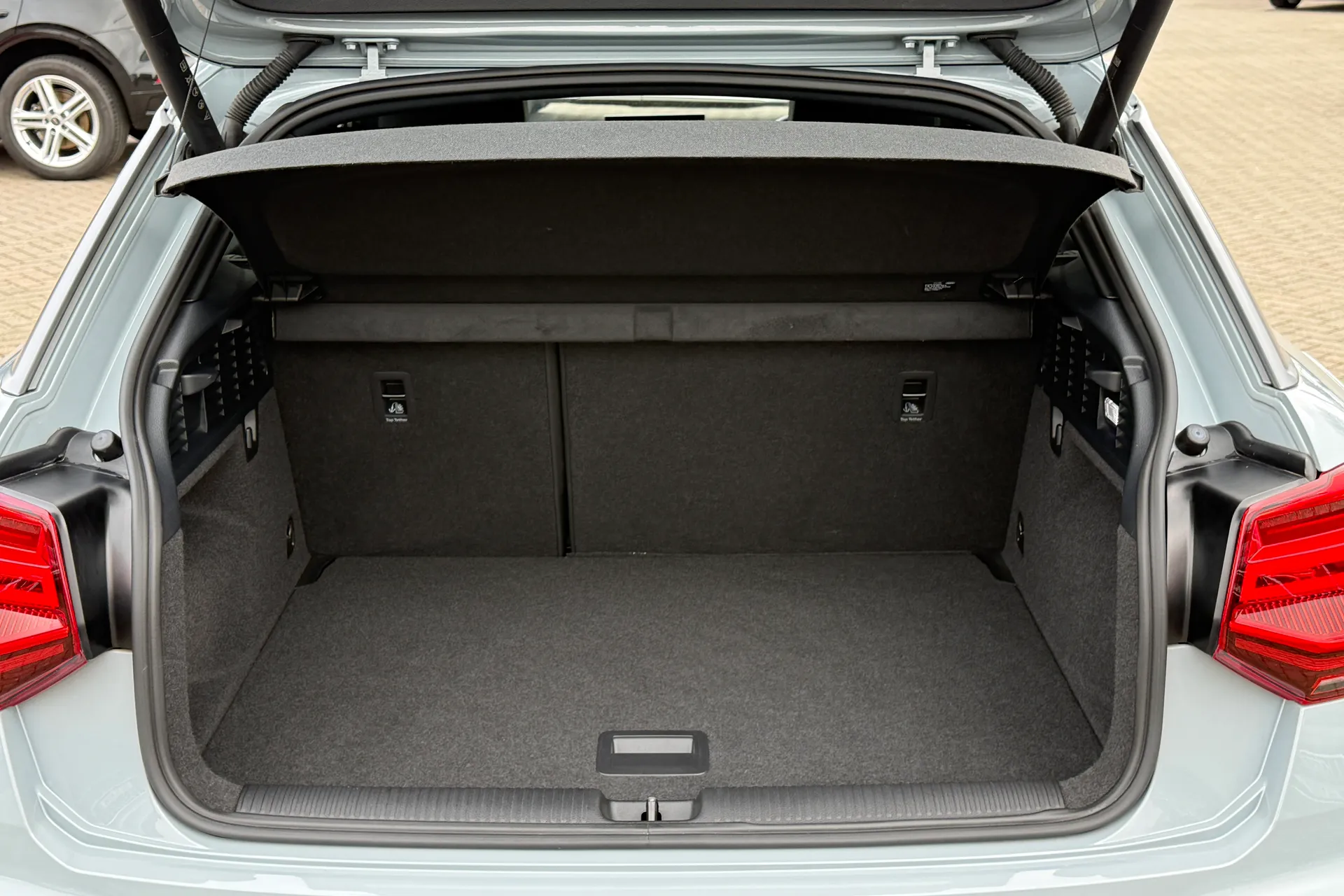 Audi Q2 thumbnail image number 37