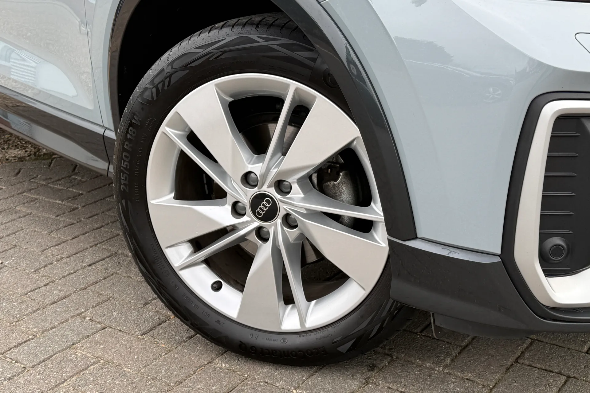 Audi Q2 thumbnail image number 7