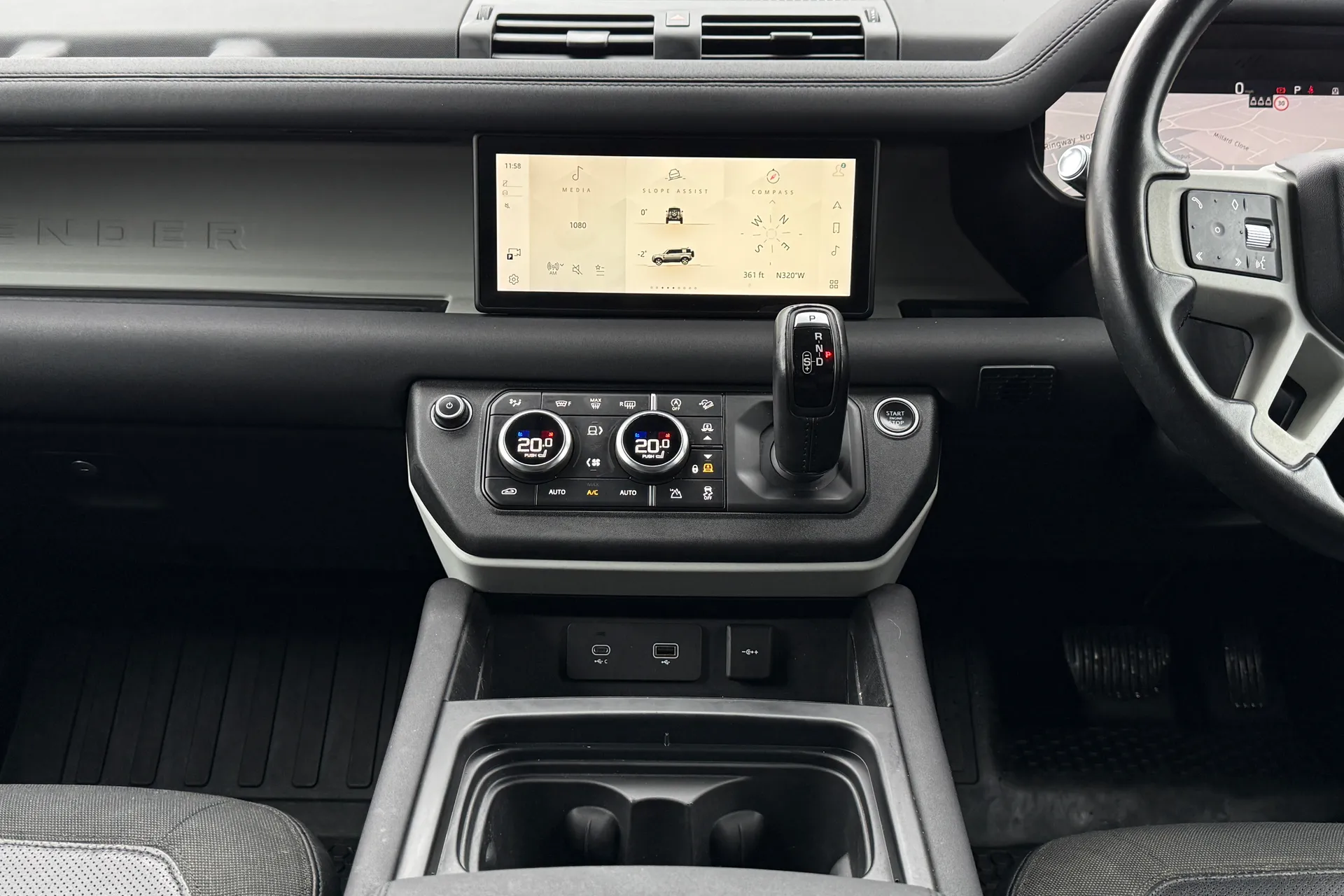 LAND ROVER DEFENDER thumbnail image number 15