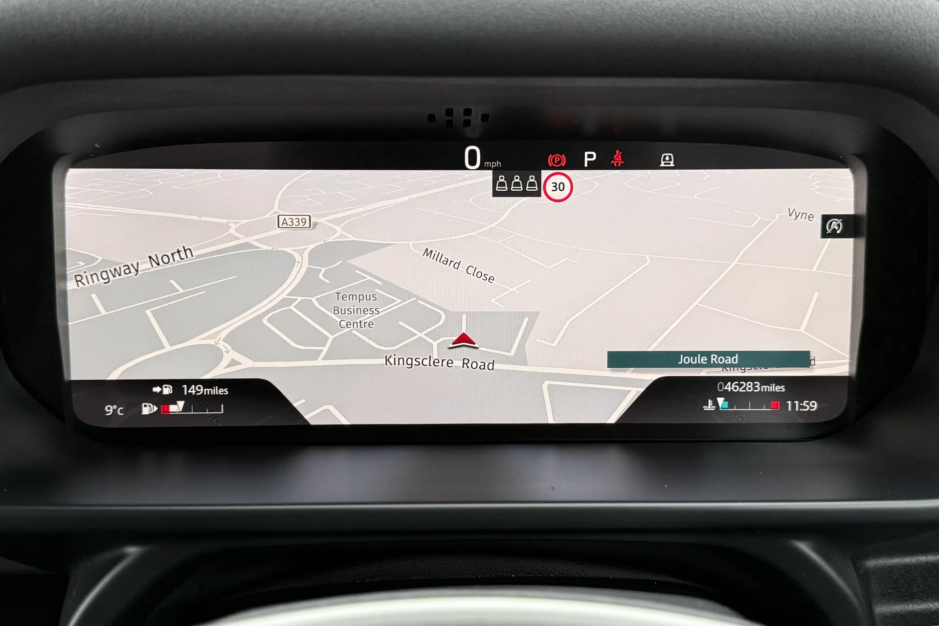 LAND ROVER DEFENDER thumbnail image number 23