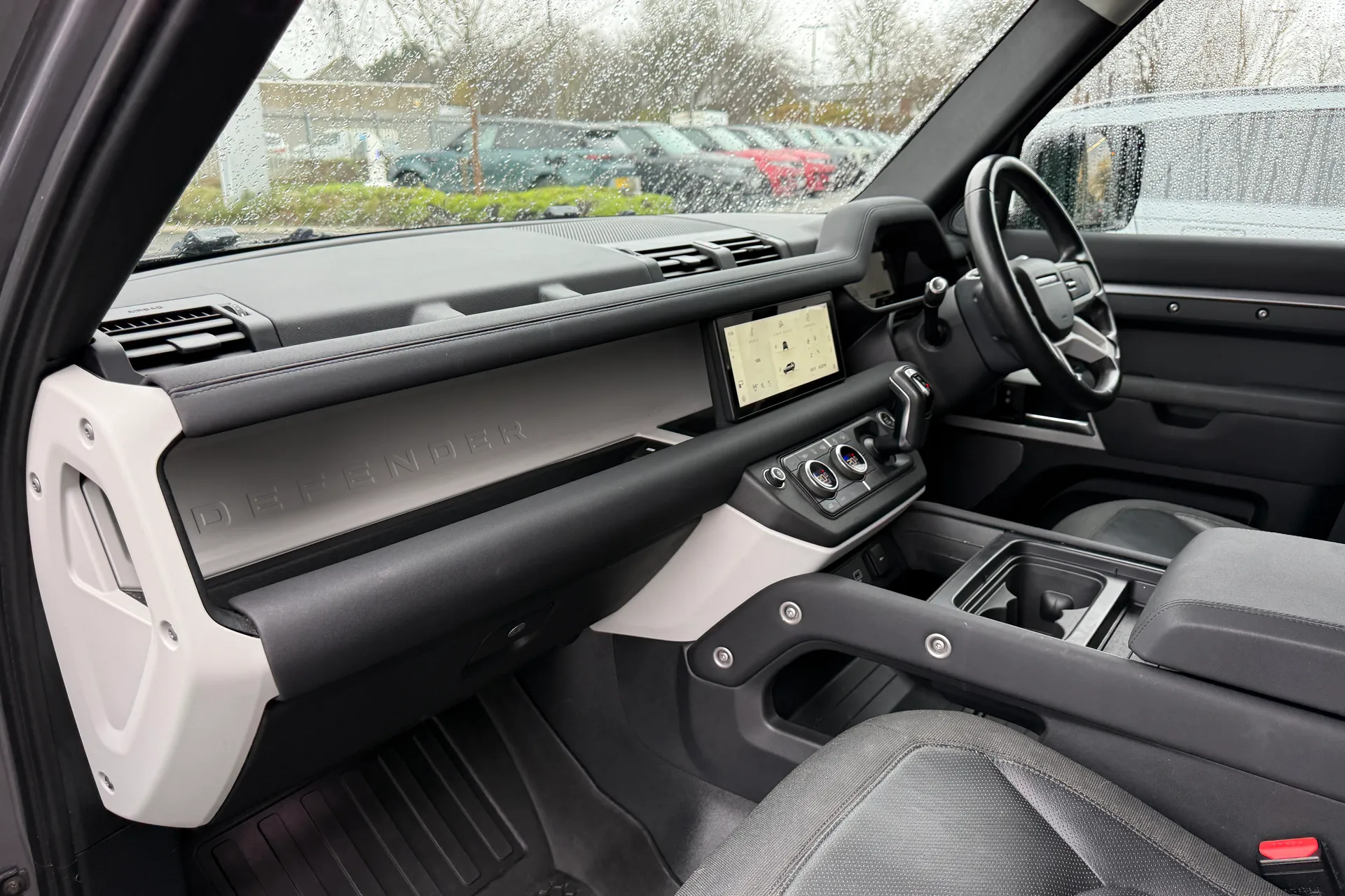 LAND ROVER DEFENDER thumbnail image number 44