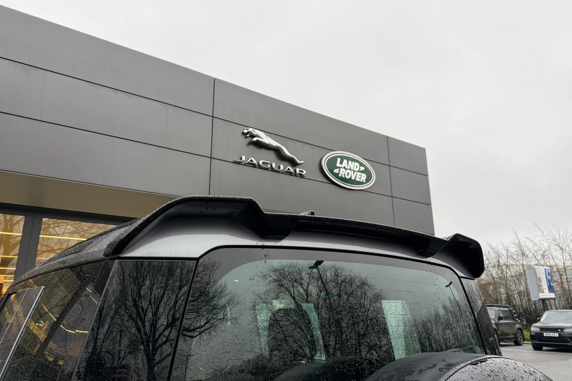 LAND ROVER DEFENDER thumbnail image number 30