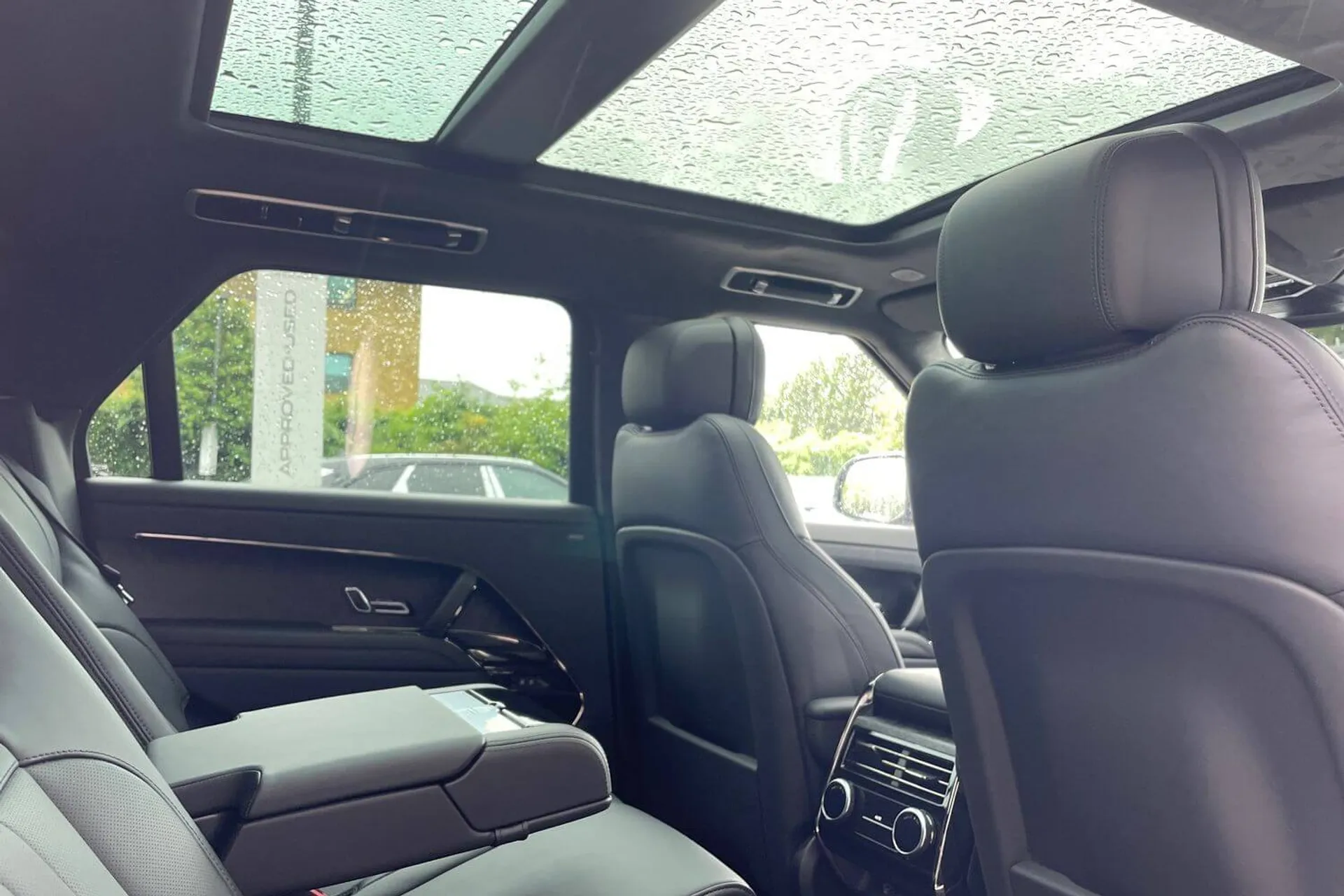 LAND ROVER RANGE ROVER SPORT thumbnail image number 29