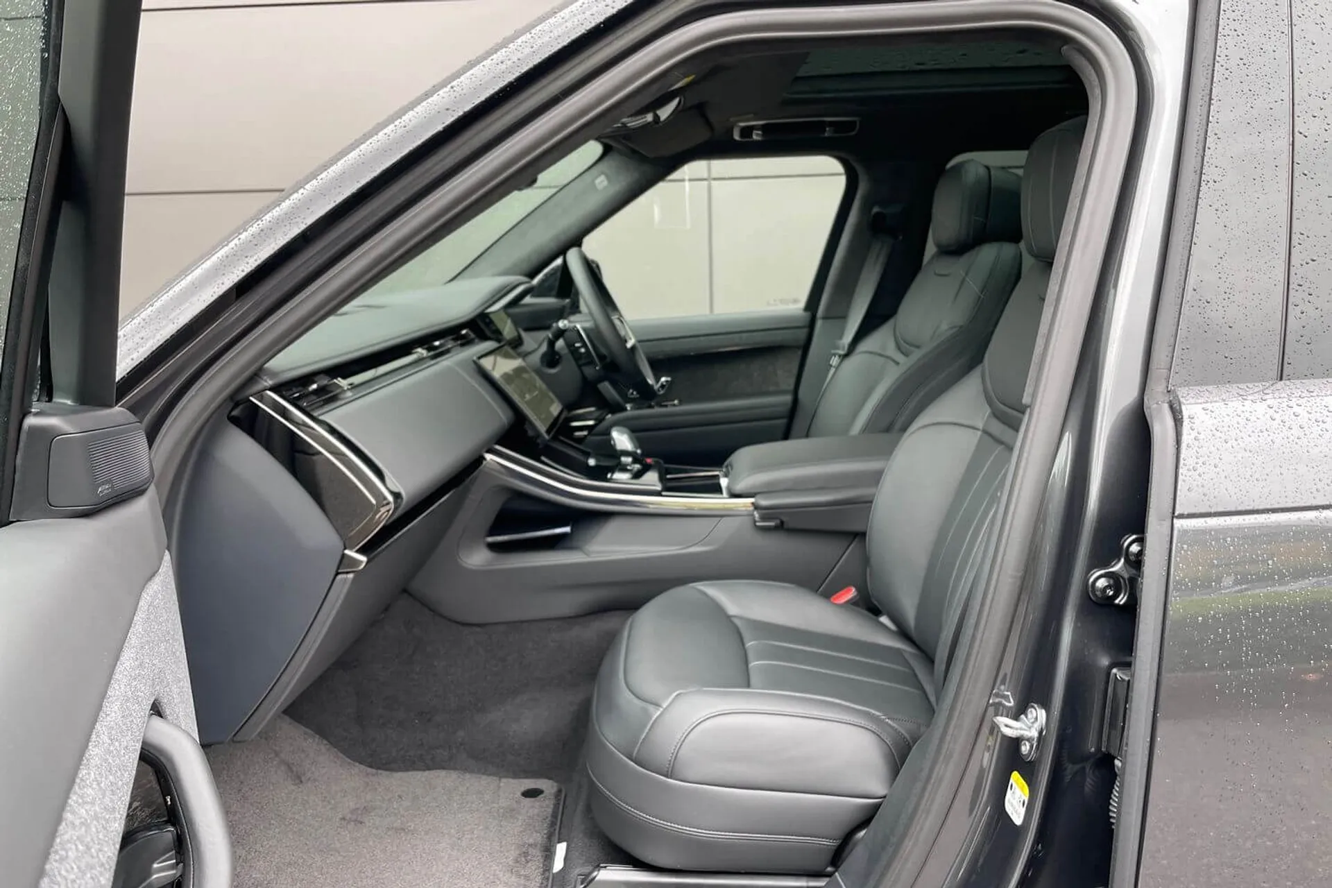 LAND ROVER RANGE ROVER SPORT thumbnail image number 46