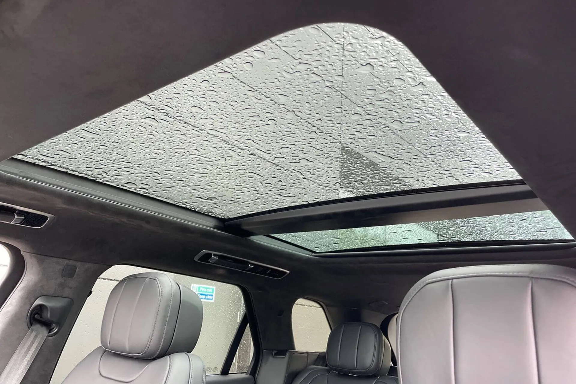 LAND ROVER RANGE ROVER SPORT thumbnail image number 4