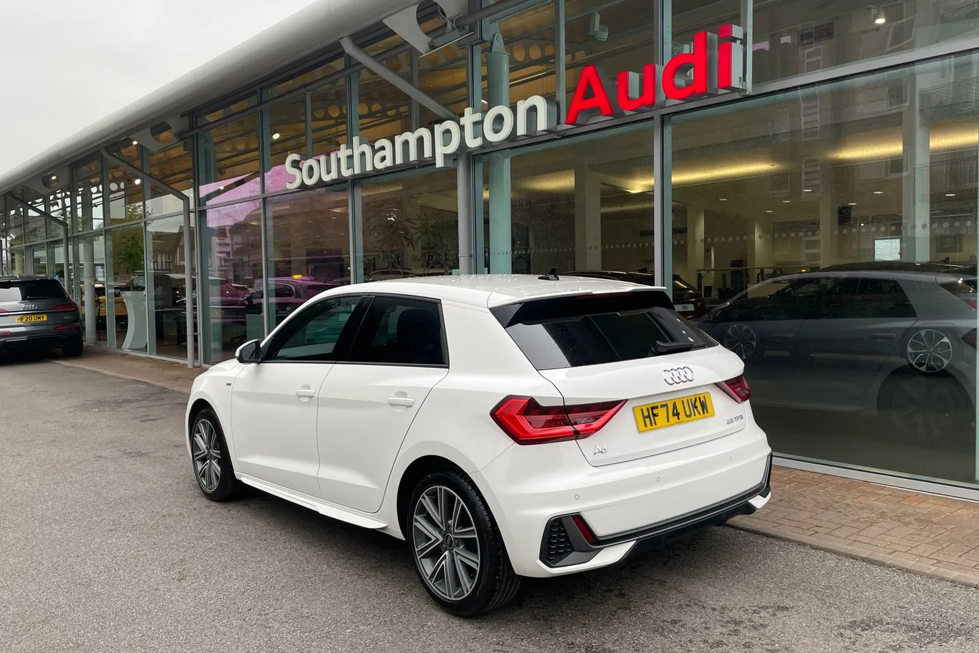 Audi A1 thumbnail image number 7