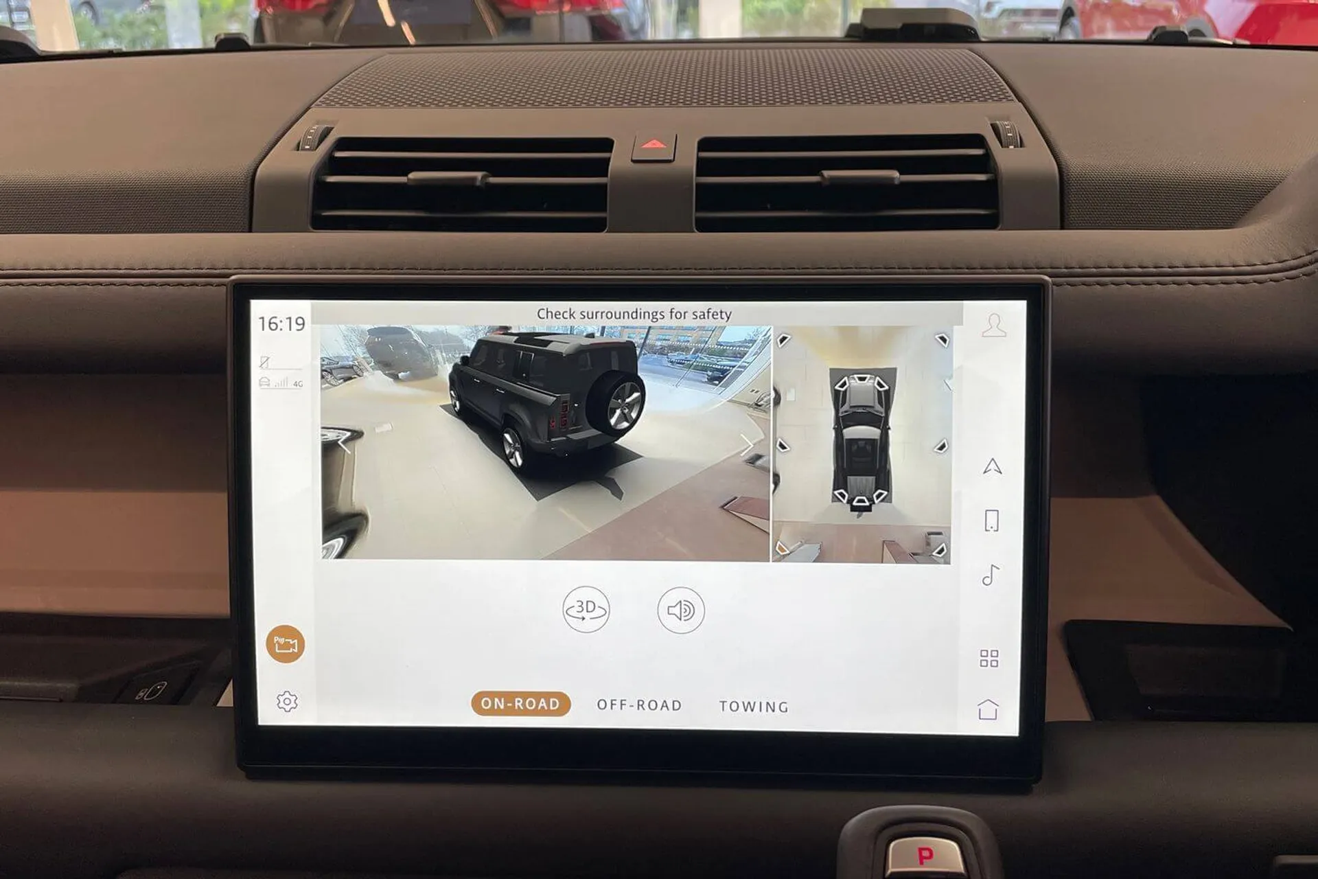 LAND ROVER Defender 110 thumbnail image number 6