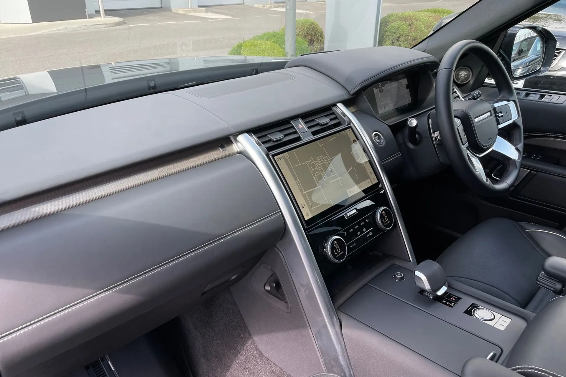 LAND ROVER DISCOVERY thumbnail image number 40