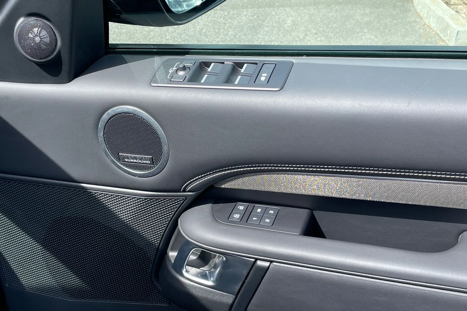 LAND ROVER DISCOVERY thumbnail image number 50