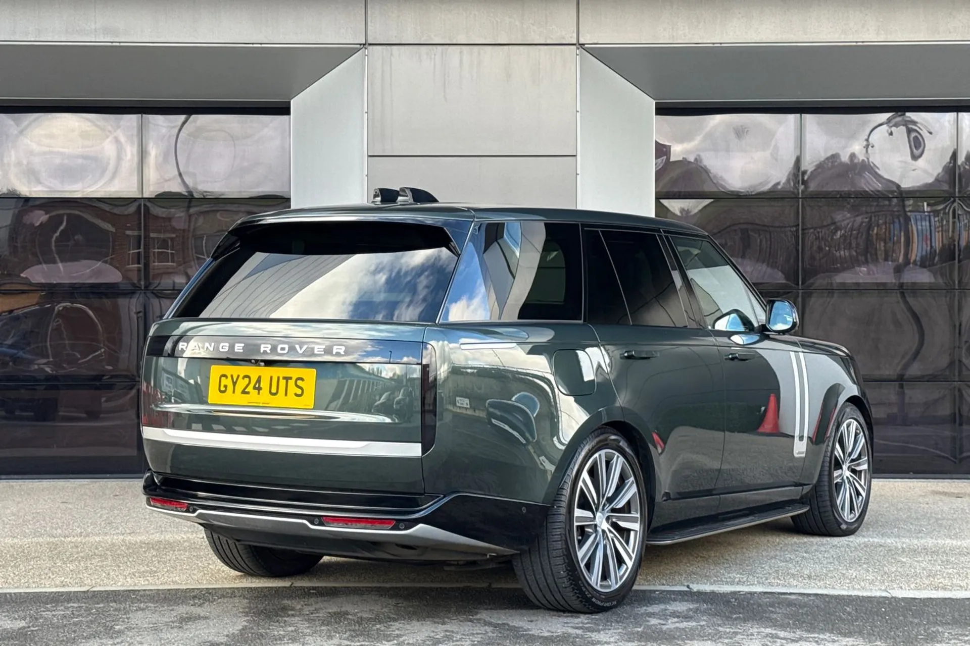 LAND ROVER RANGE ROVER thumbnail image number 13