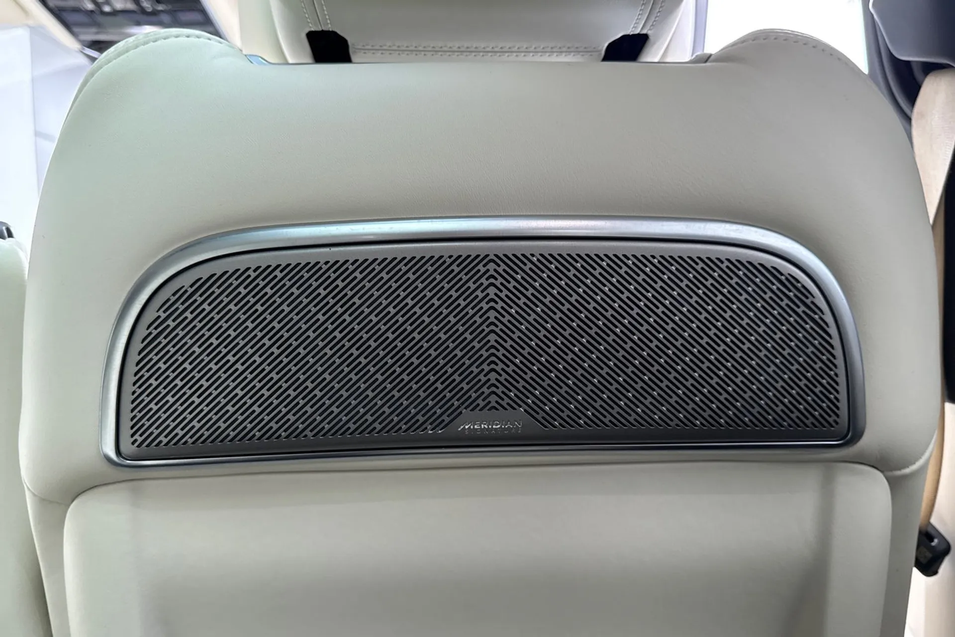 LAND ROVER RANGE ROVER thumbnail image number 53