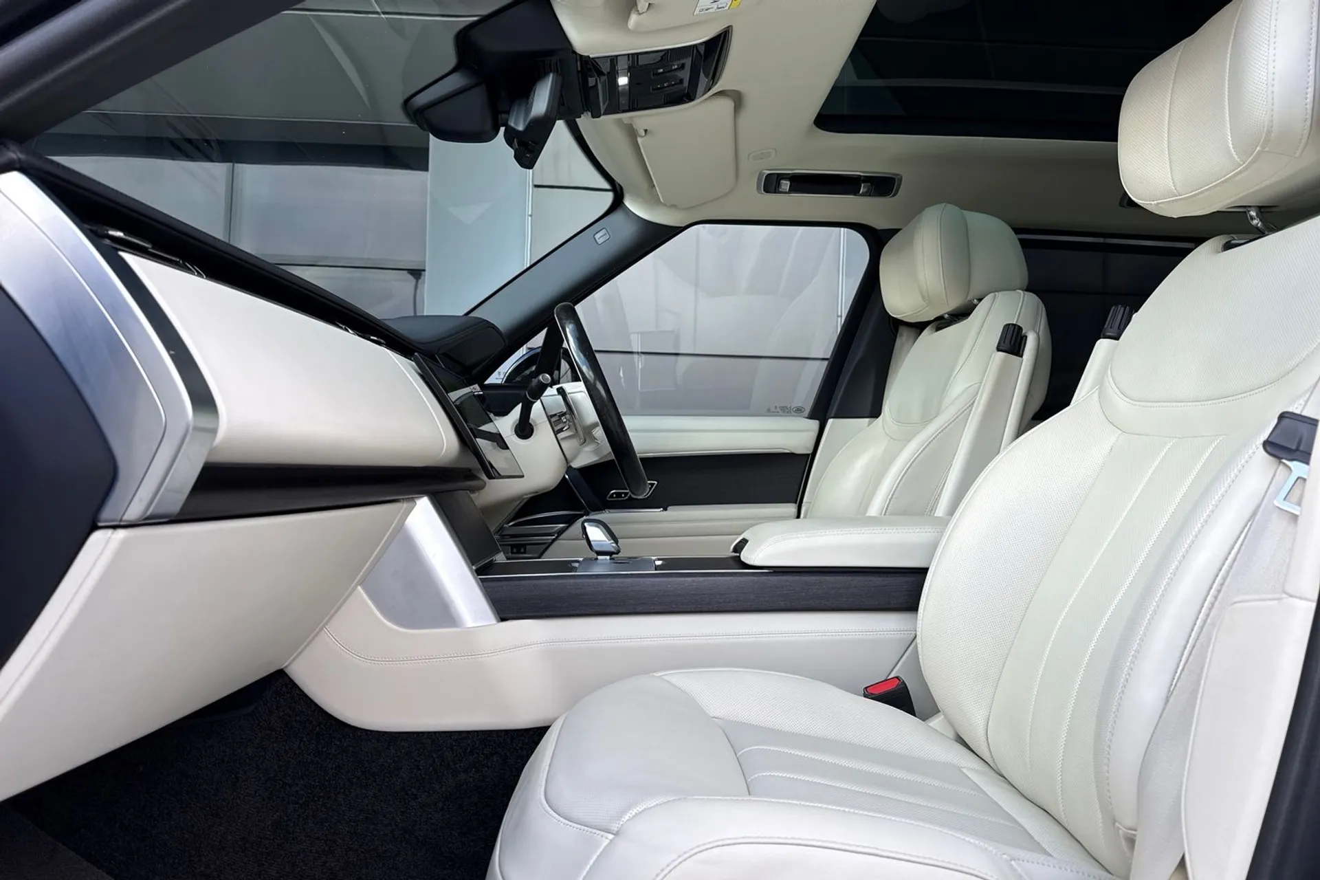 LAND ROVER RANGE ROVER thumbnail image number 61