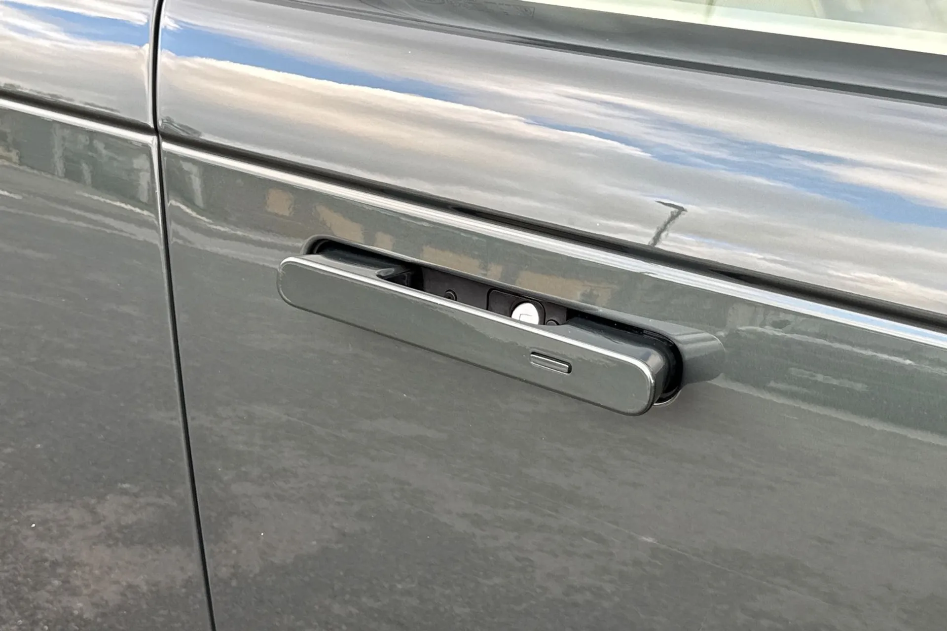 LAND ROVER RANGE ROVER thumbnail image number 37