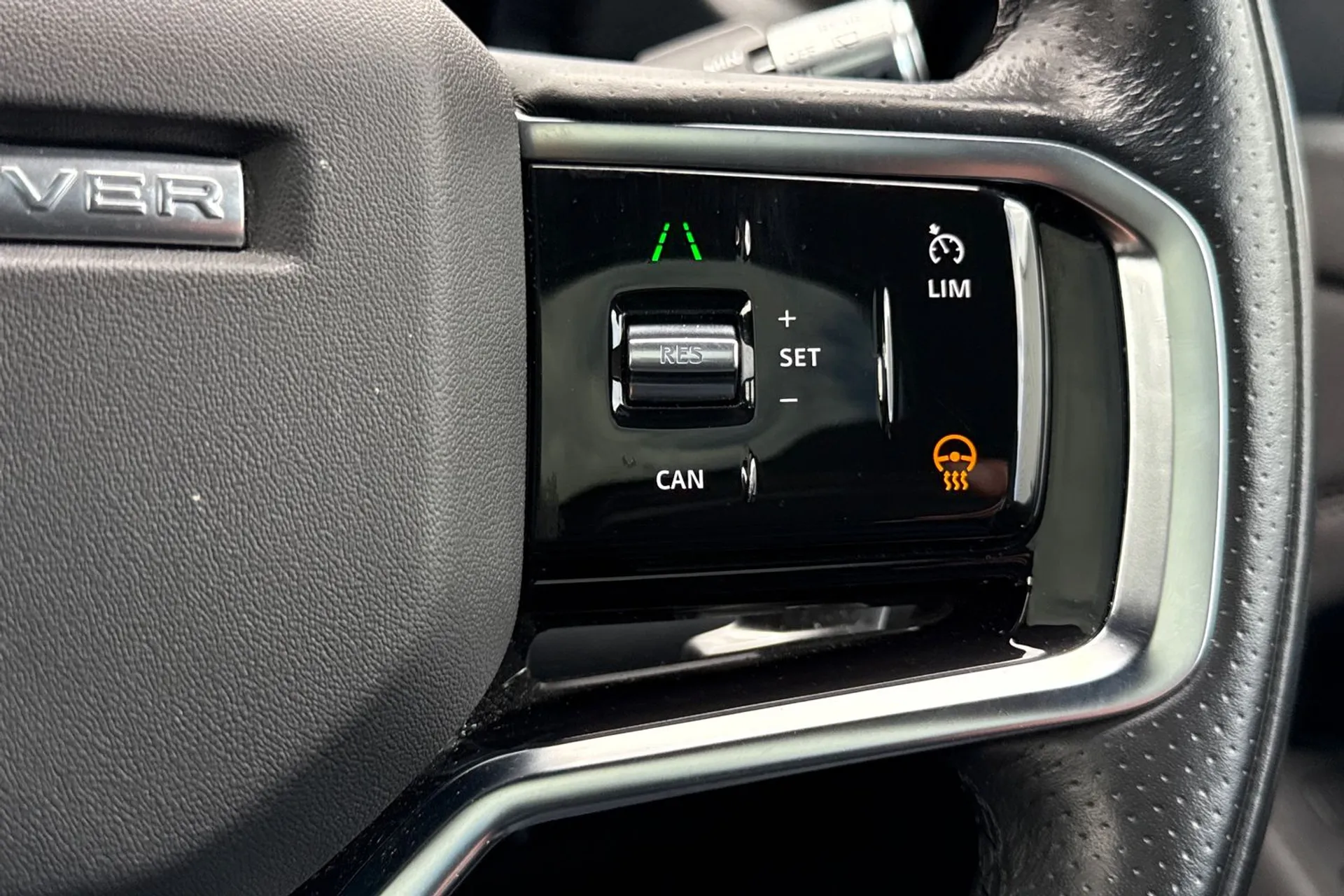 LAND ROVER RANGE ROVER EVOQUE thumbnail image number 40