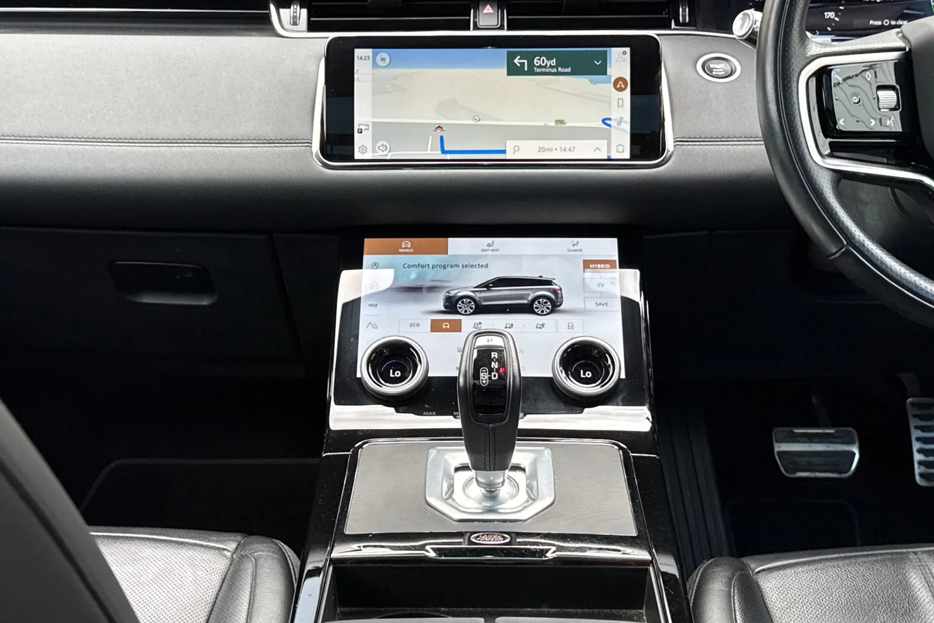 LAND ROVER RANGE ROVER EVOQUE thumbnail image number 38