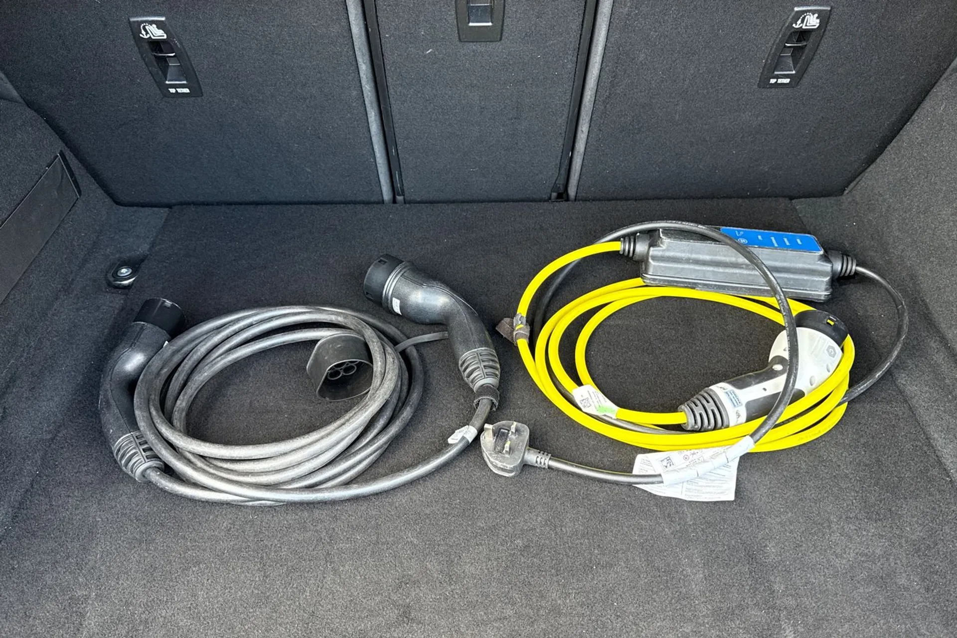 LAND ROVER RANGE ROVER EVOQUE thumbnail image number 23