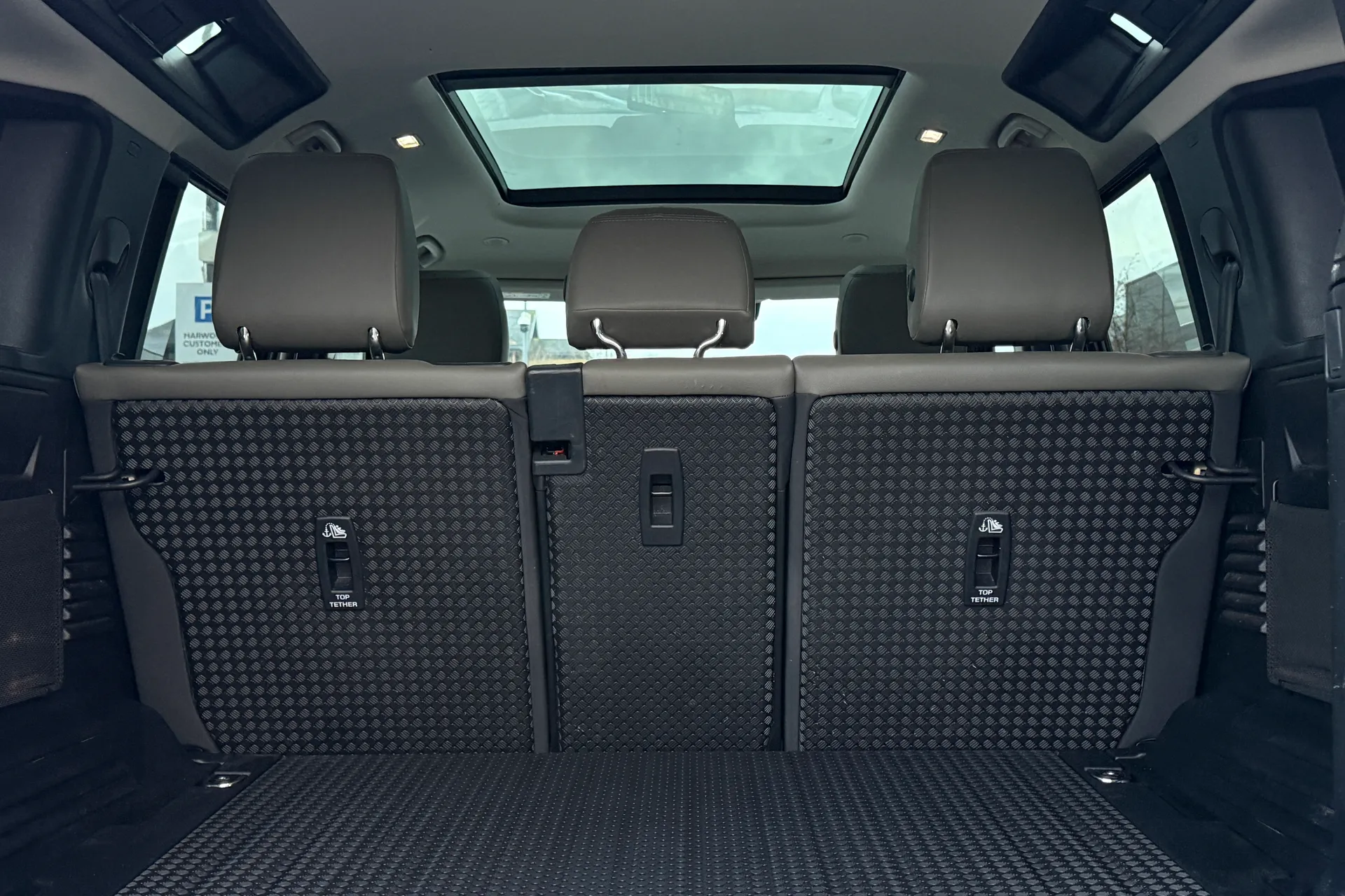 LAND ROVER DEFENDER thumbnail image number 40