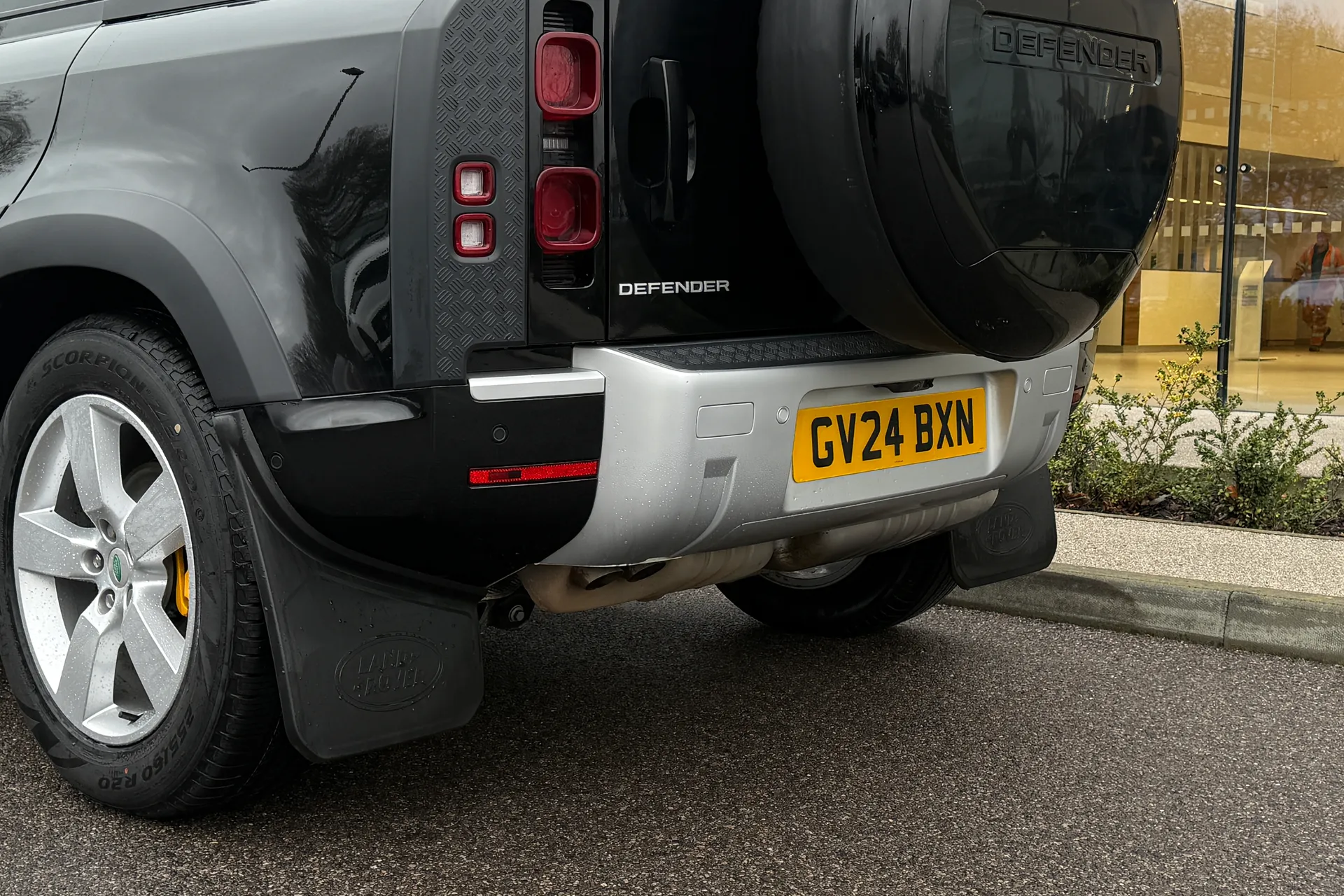 LAND ROVER DEFENDER thumbnail image number 39