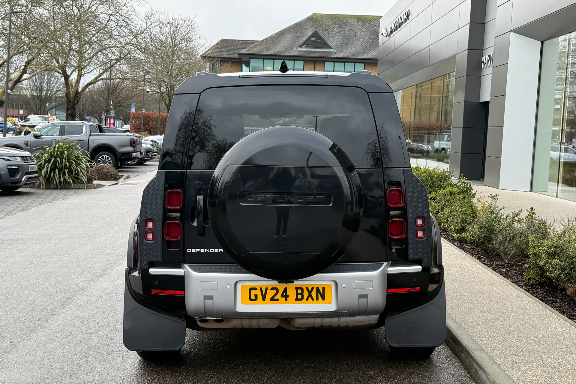 LAND ROVER DEFENDER thumbnail image number 17