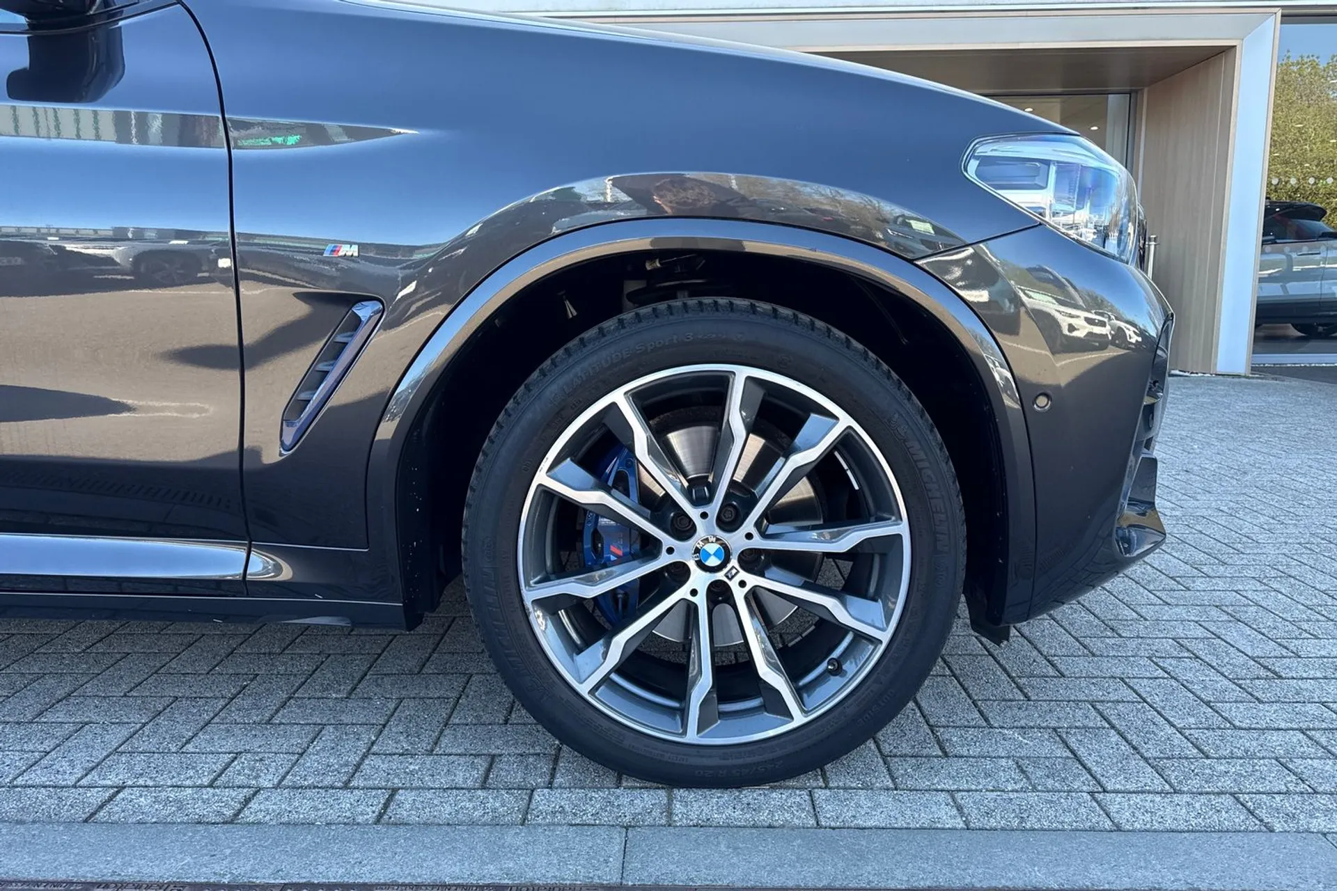 BMW X3 thumbnail image number 12