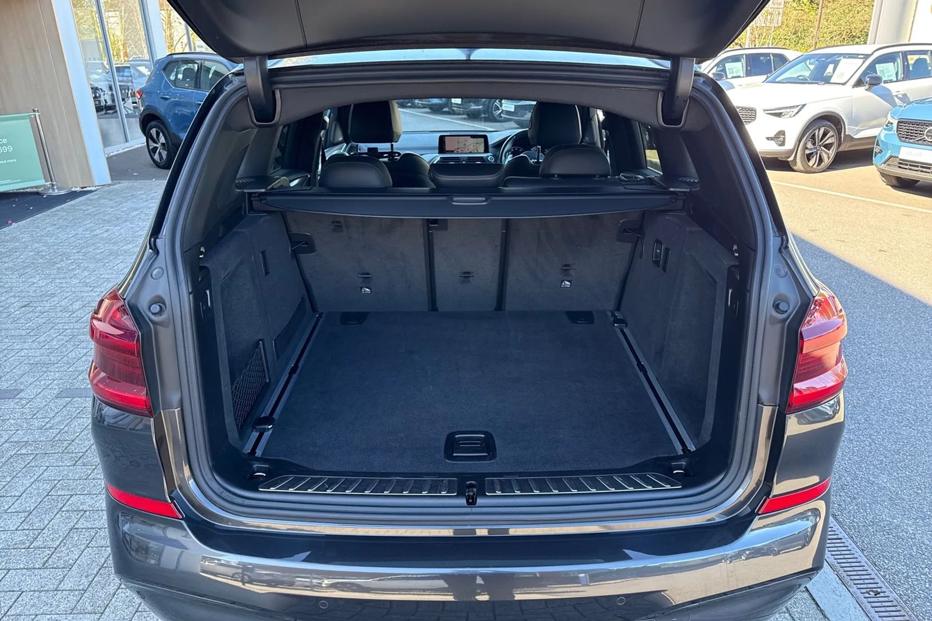 BMW X3 thumbnail image number 18