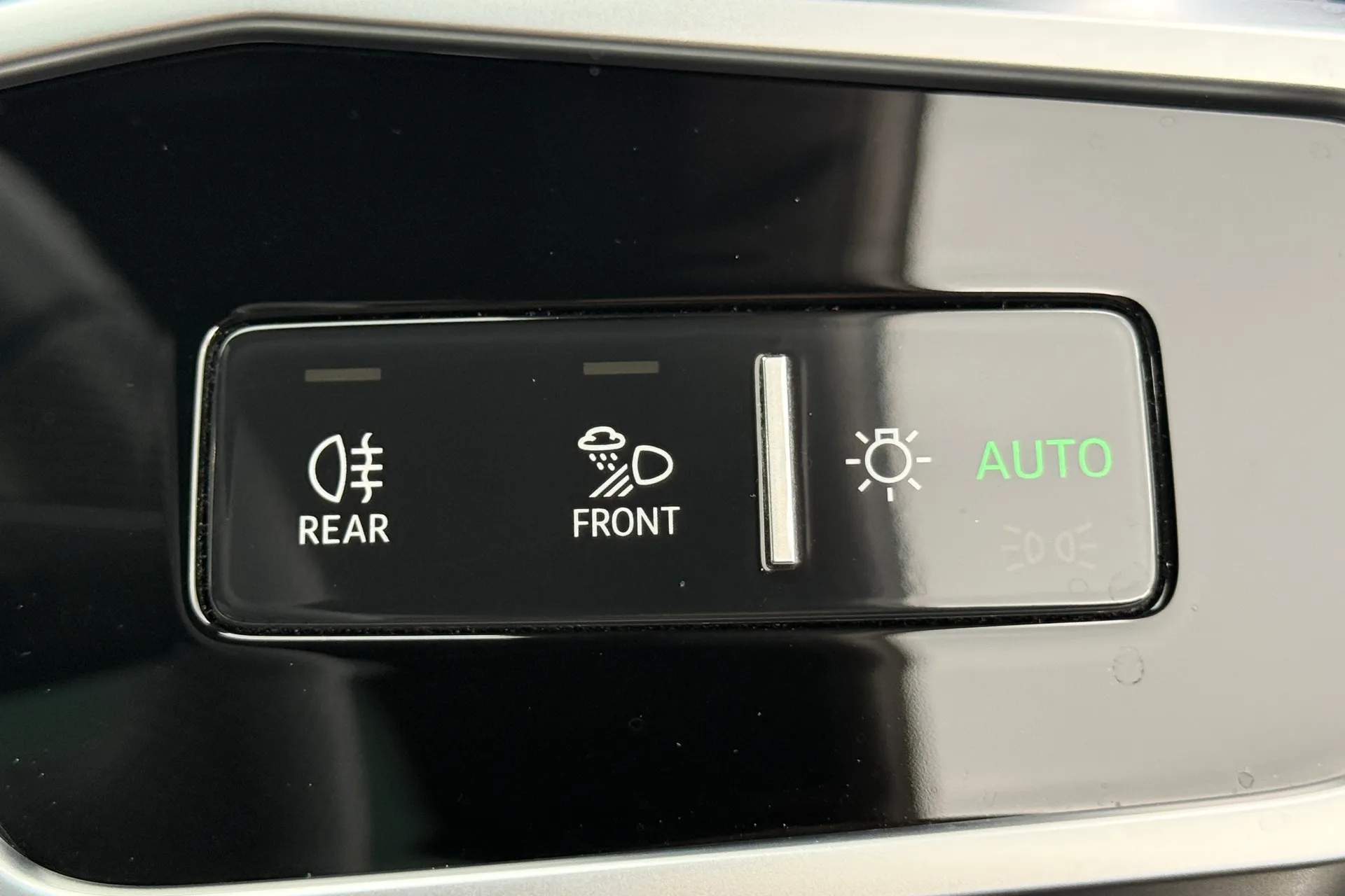 Audi A7 thumbnail image number 32