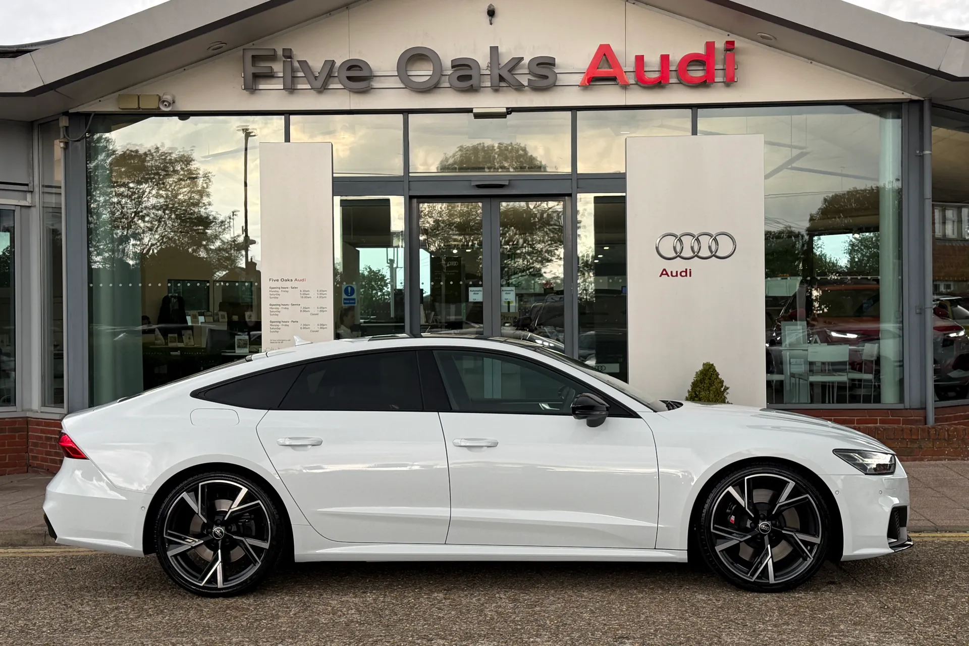 Audi A7 thumbnail image number 2