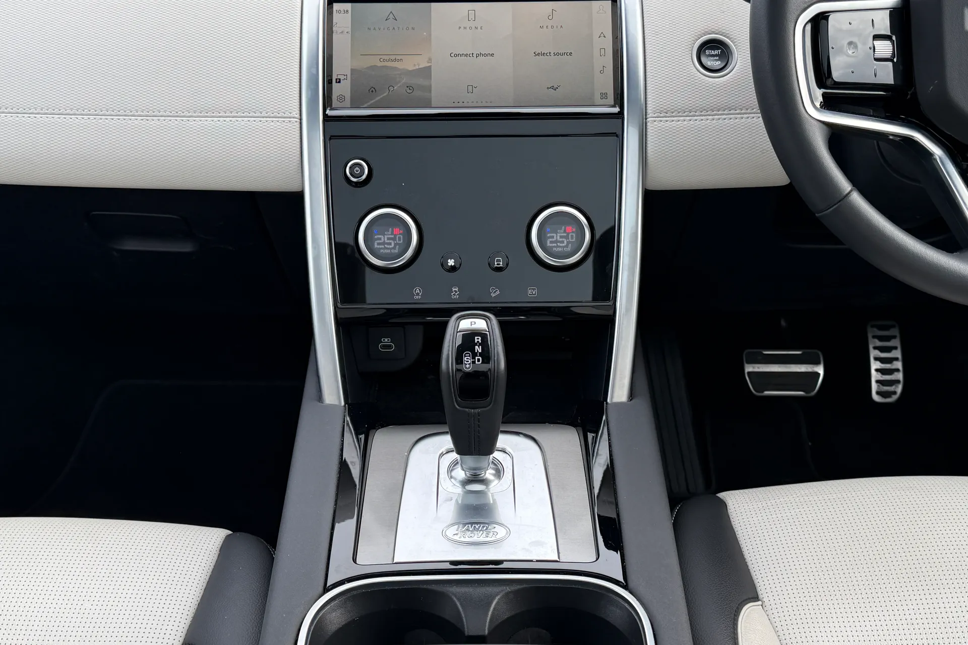 LAND ROVER DISCOVERY SPORT thumbnail image number 20