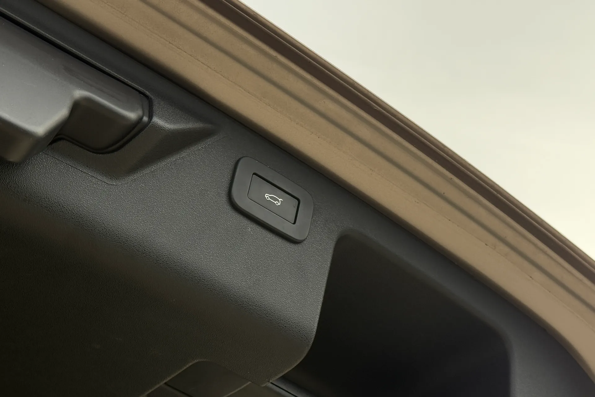 LAND ROVER DISCOVERY SPORT thumbnail image number 26