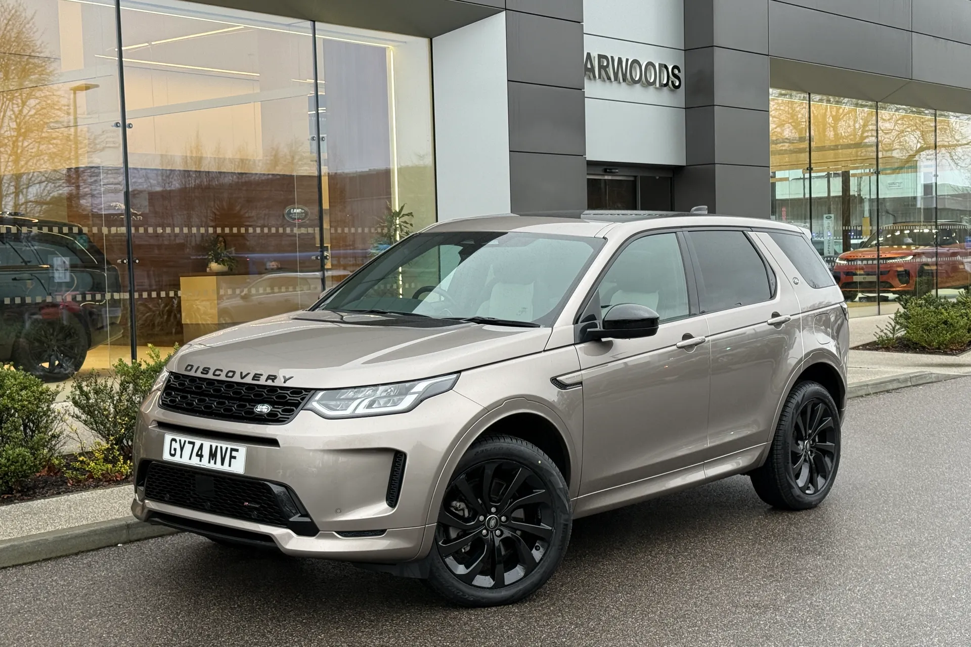 LAND ROVER DISCOVERY SPORT thumbnail image number 14