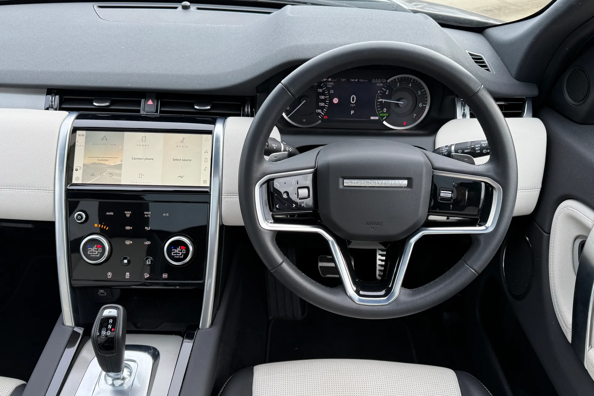 LAND ROVER DISCOVERY SPORT thumbnail image number 23