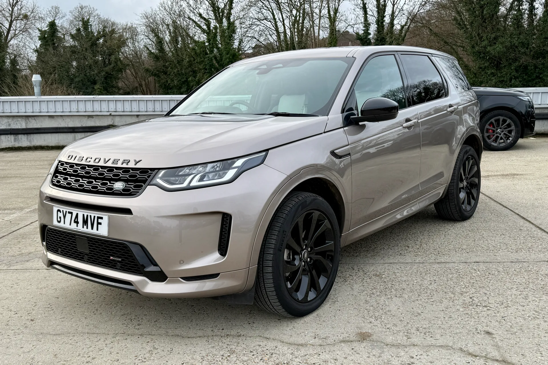 LAND ROVER DISCOVERY SPORT thumbnail image number 15