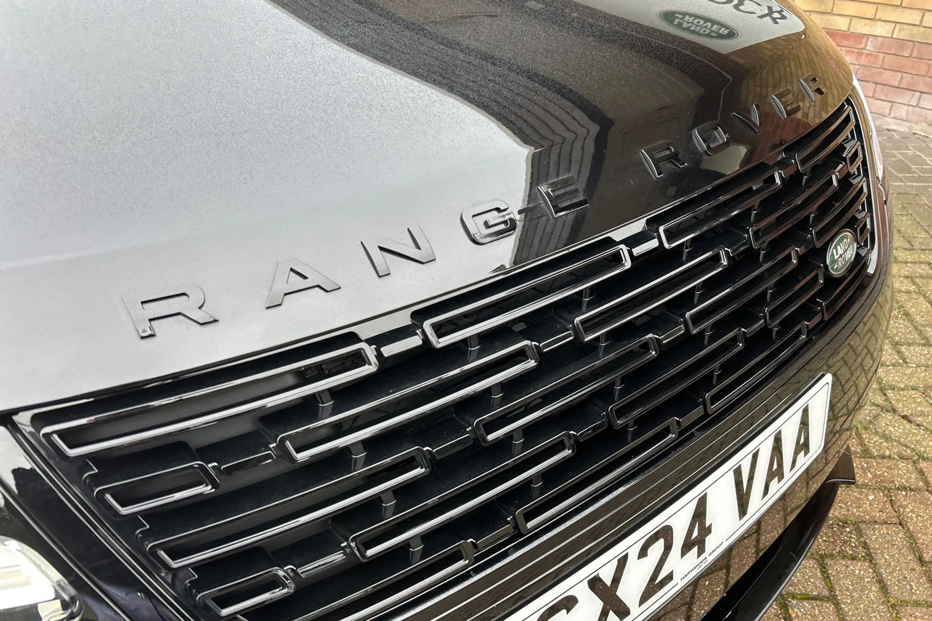 LAND ROVER RANGE ROVER VELAR thumbnail image number 55