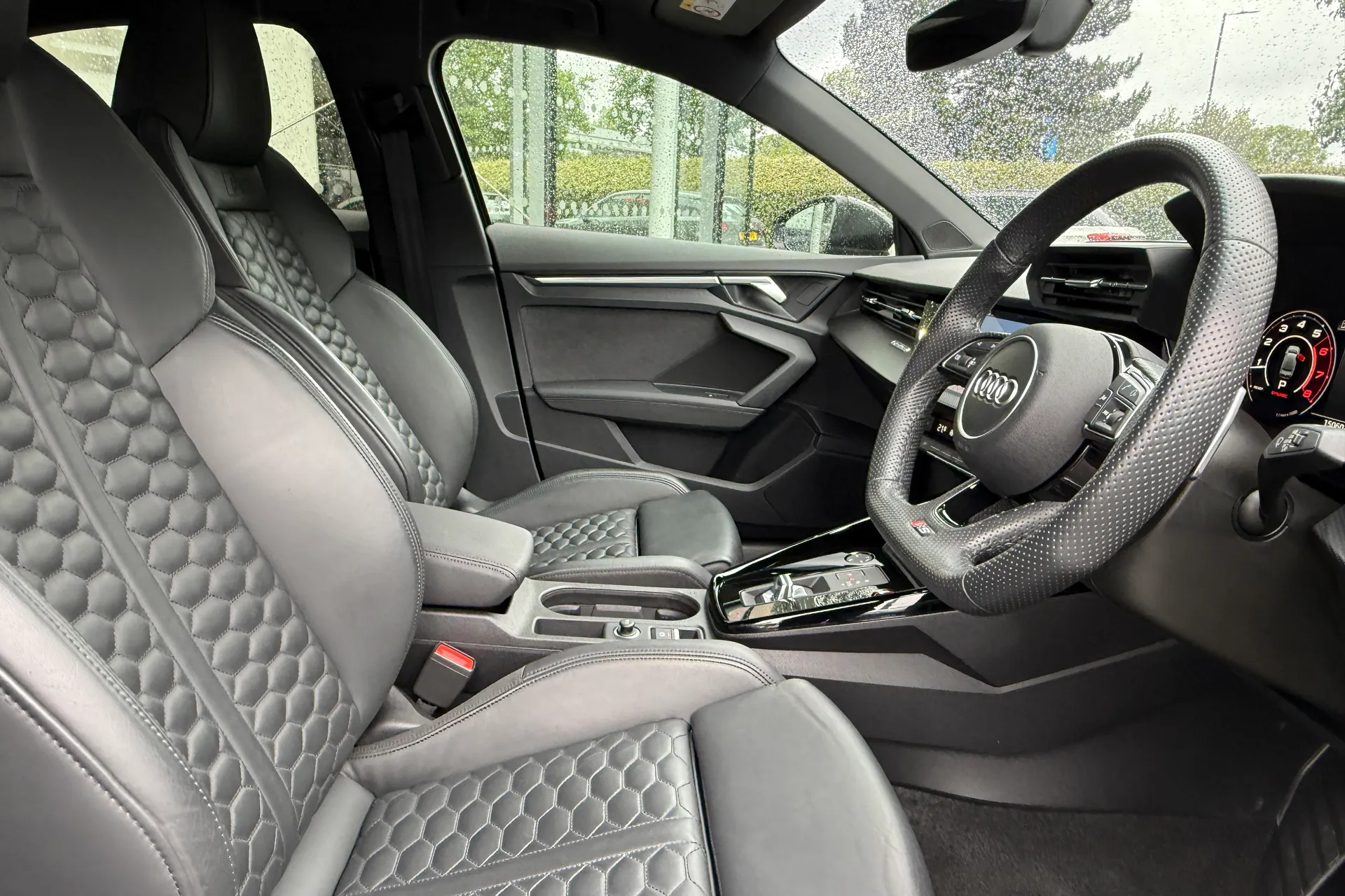 Audi RS3 thumbnail image number 34