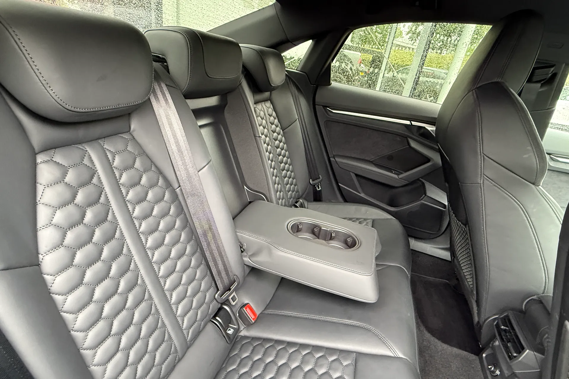 Audi RS3 thumbnail image number 43