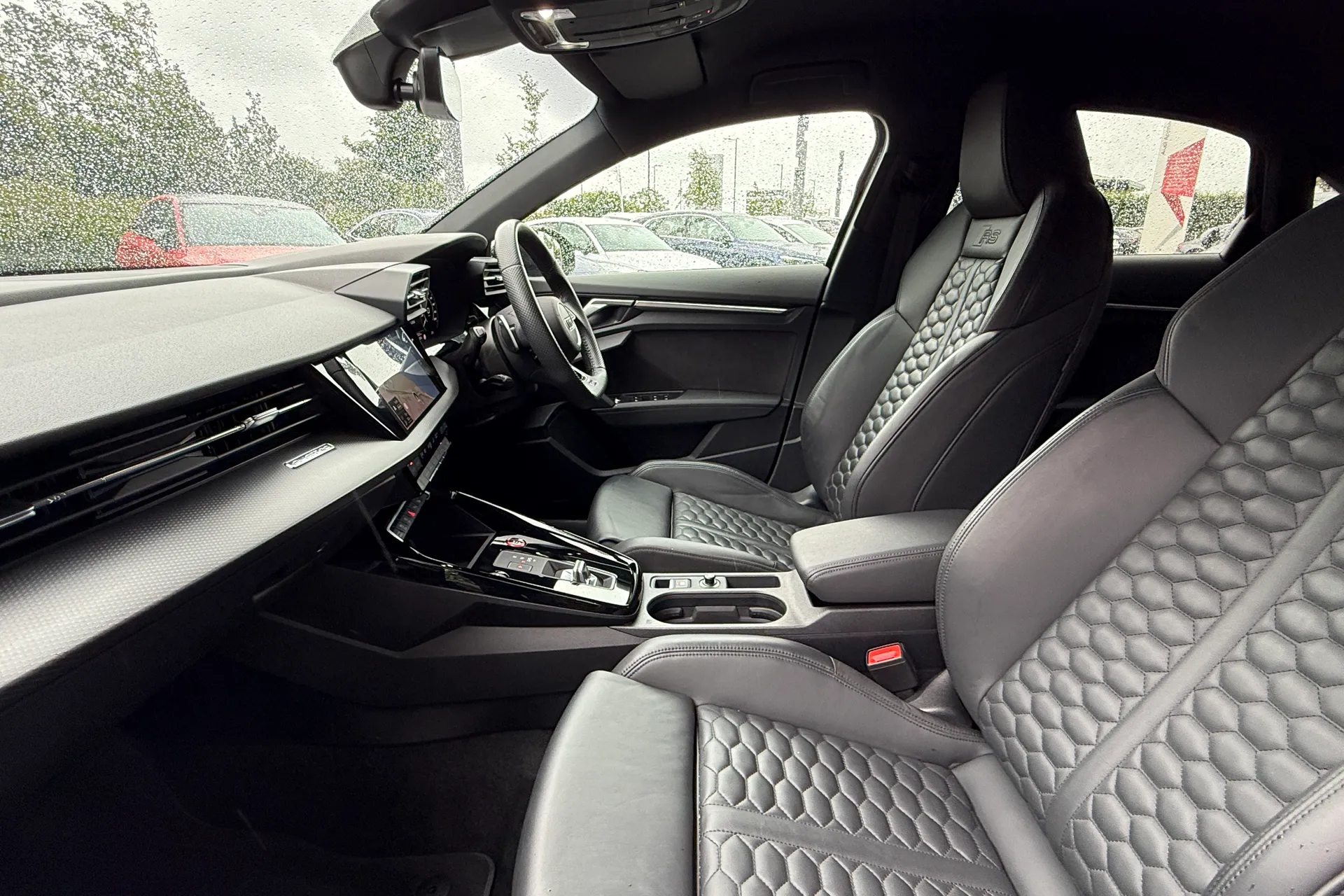 Audi RS3 thumbnail image number 30