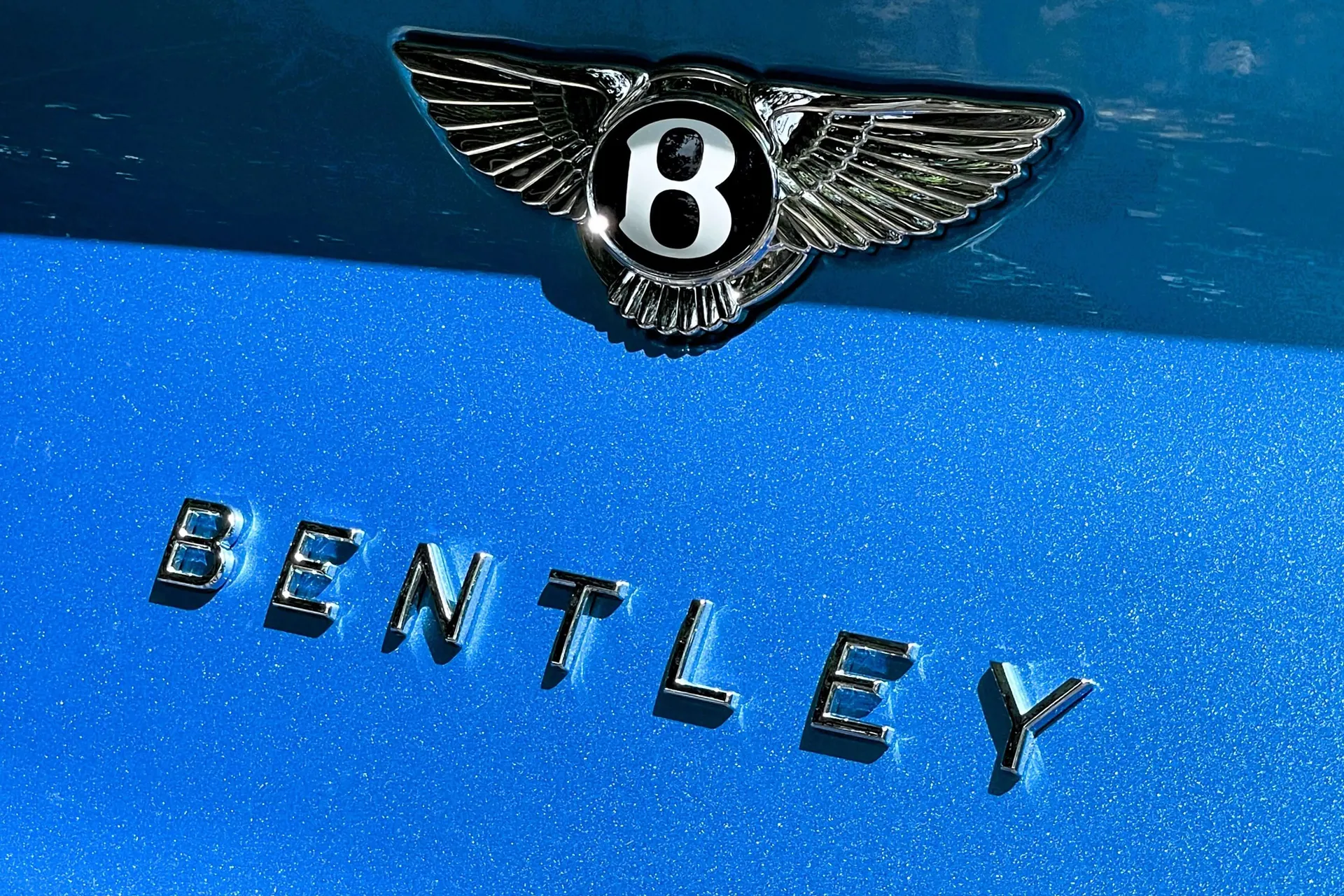 Bentley BENTAYGA thumbnail image number 13