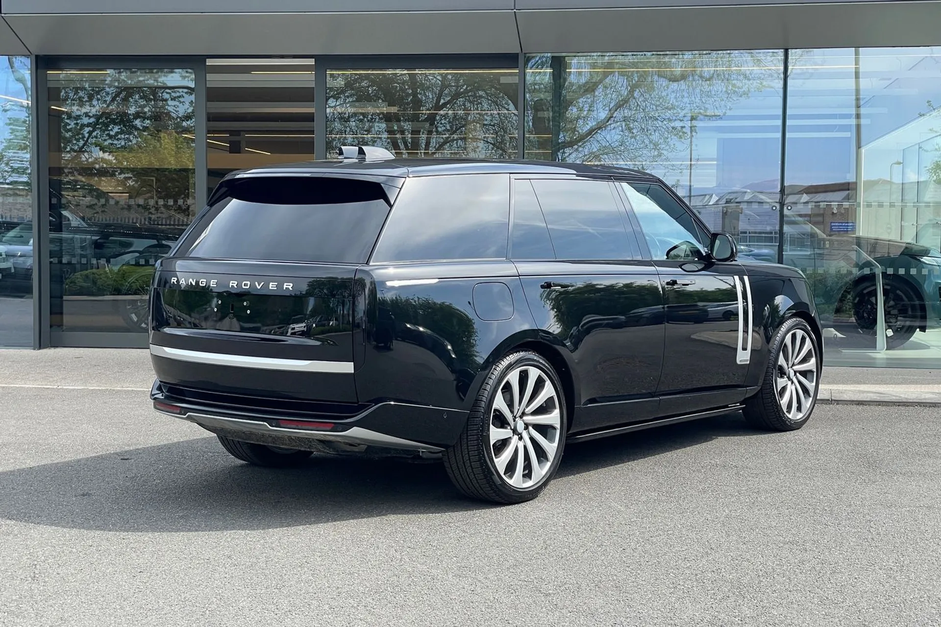 LAND ROVER RANGE ROVER thumbnail image number 7