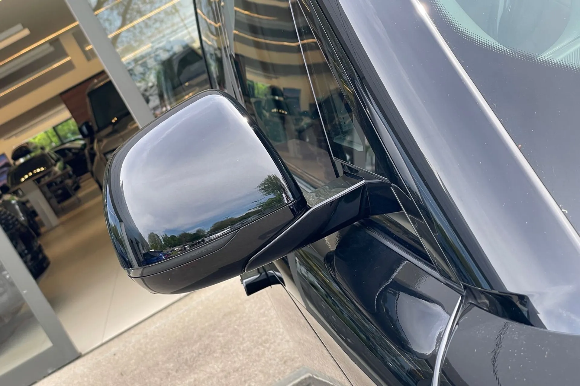 LAND ROVER RANGE ROVER thumbnail image number 54