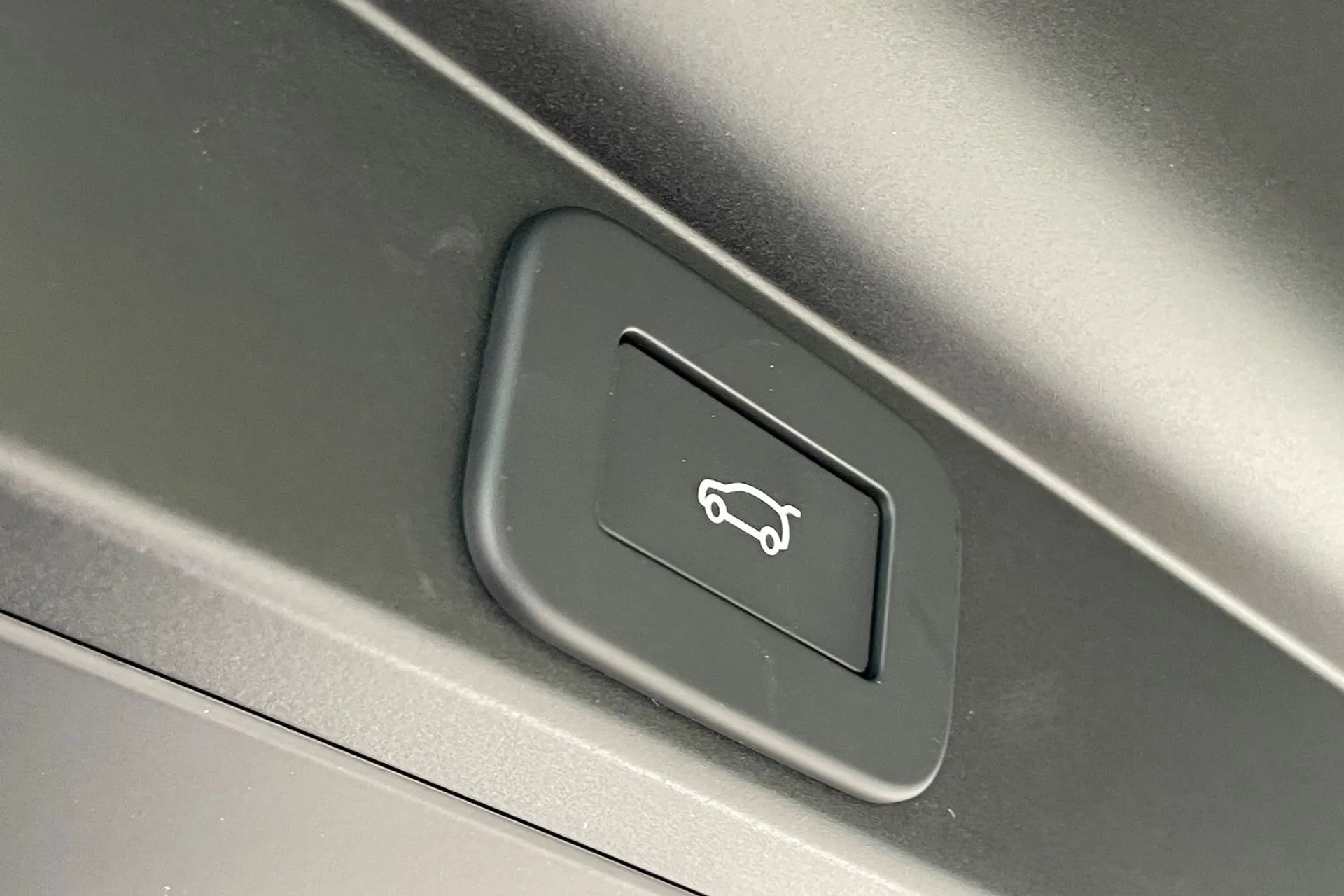 LAND ROVER RANGE ROVER thumbnail image number 46